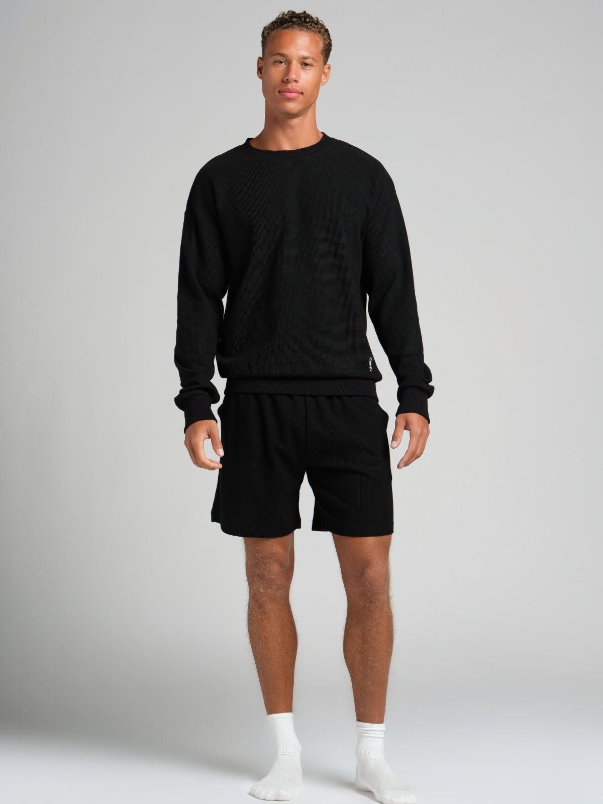 Onyx Black / M
