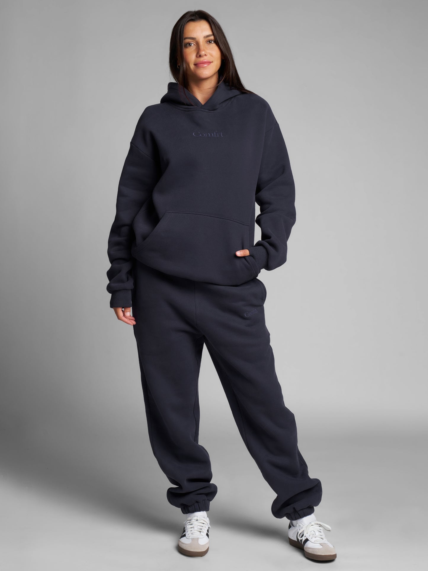 Navy / F