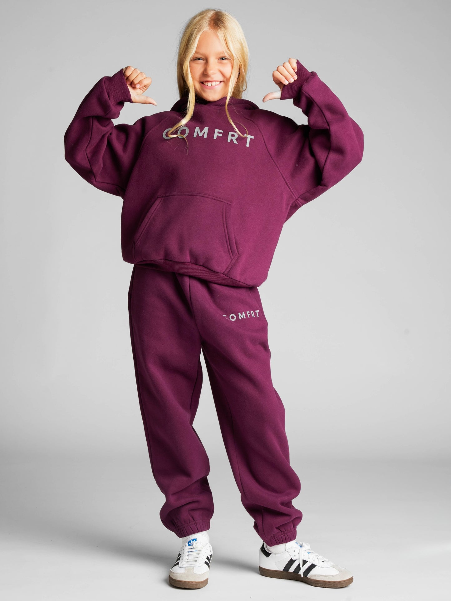 Plum / Arina