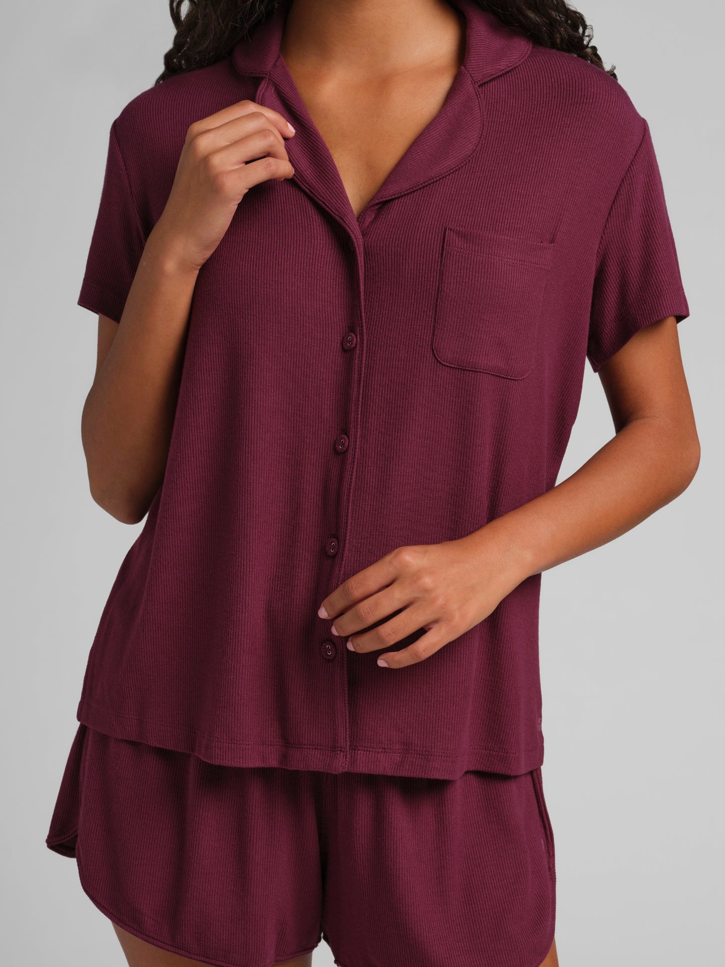 Plum / F