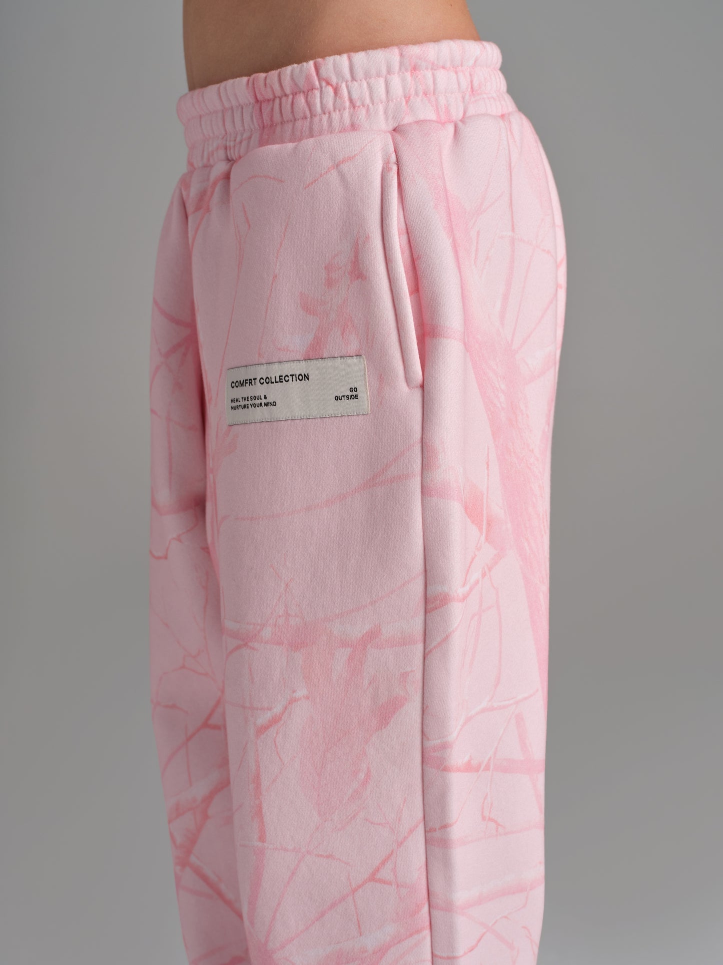 Petal Pink Oak / Raphaella