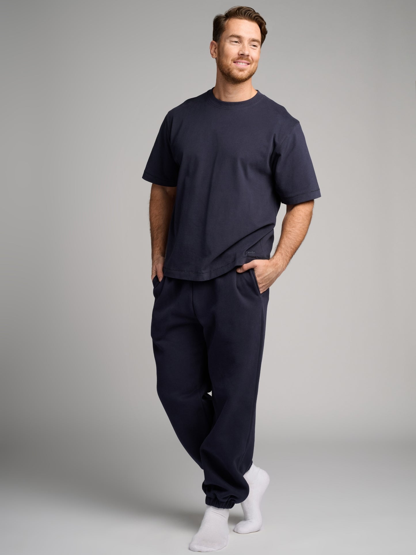 Navy / M
