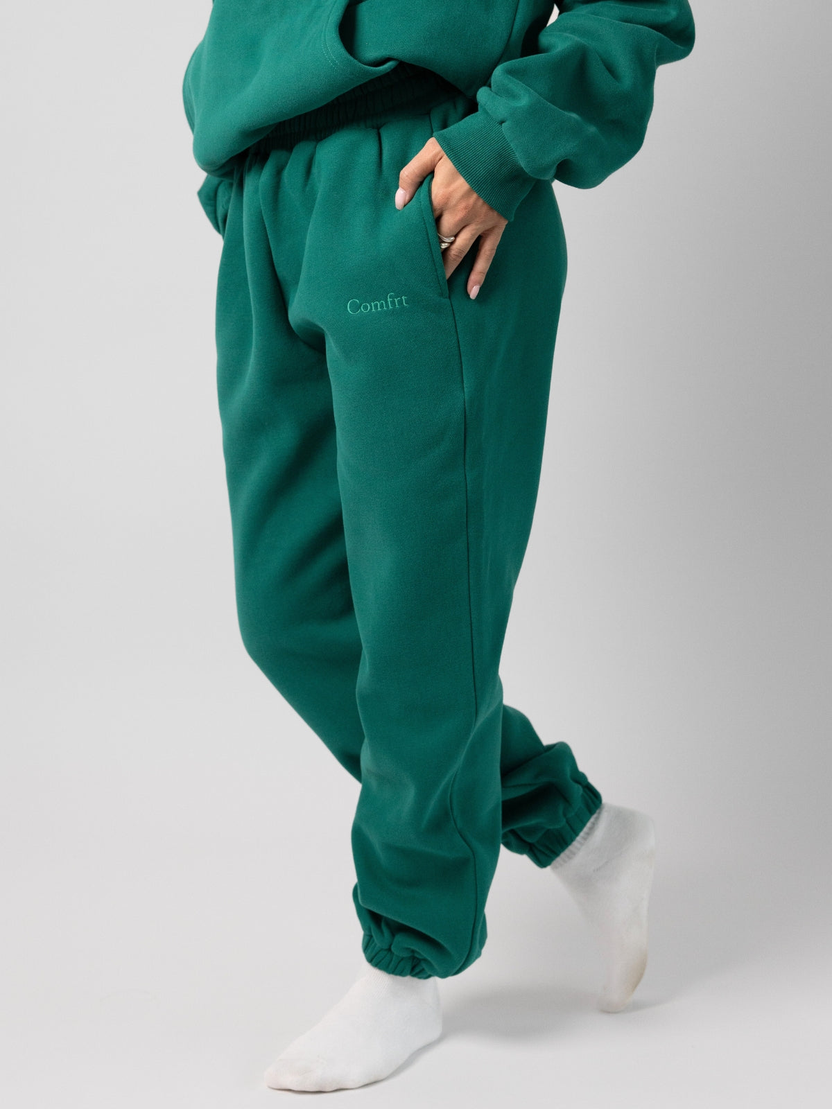 Teal / F