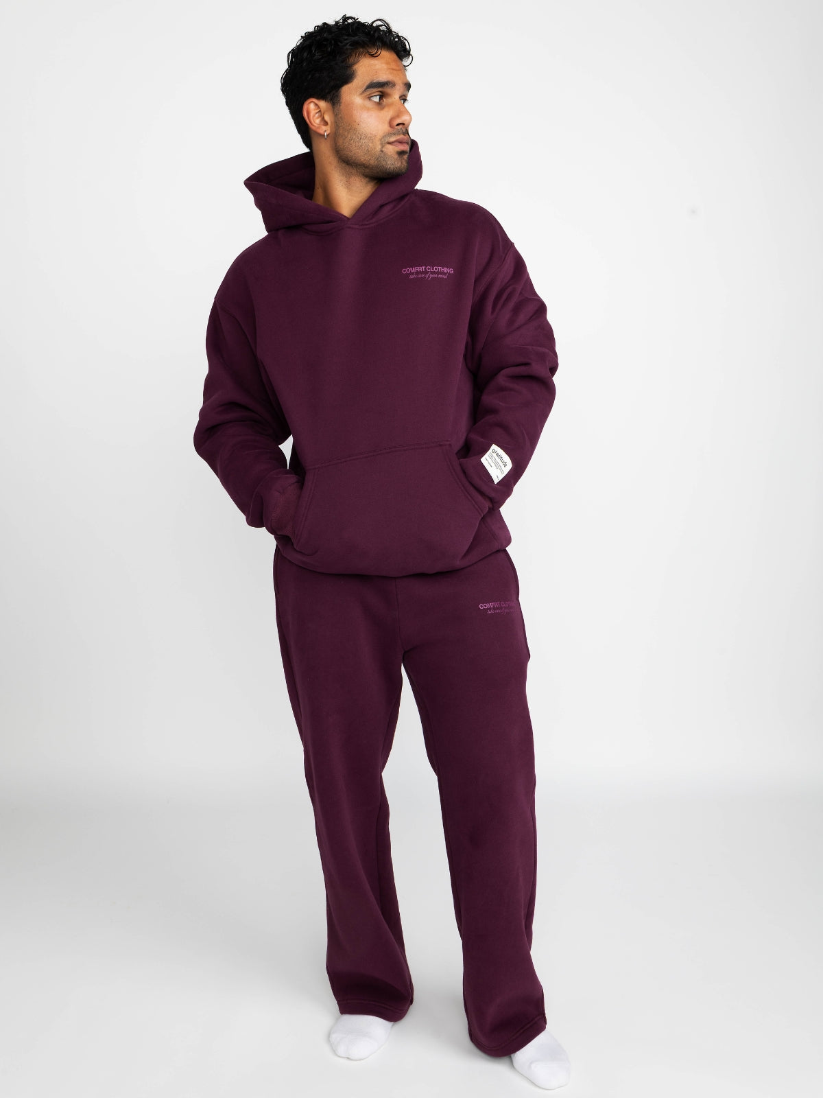 Plum / M