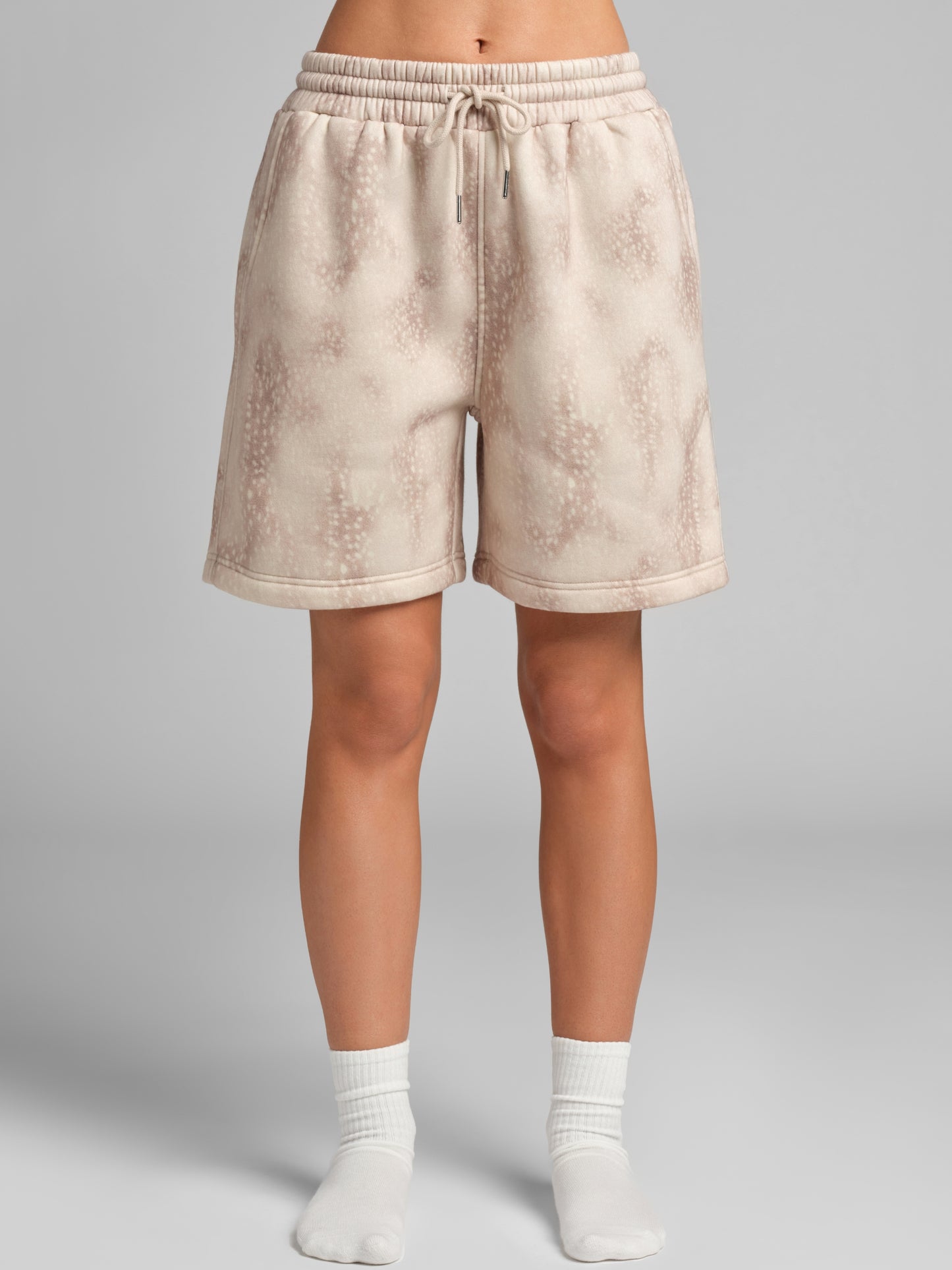Fawn / F
