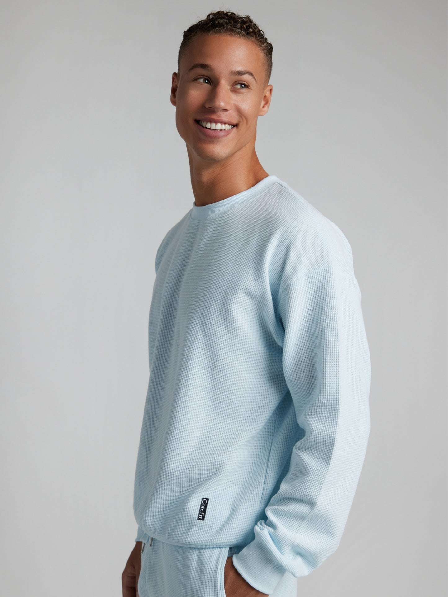 Powder Blue / M