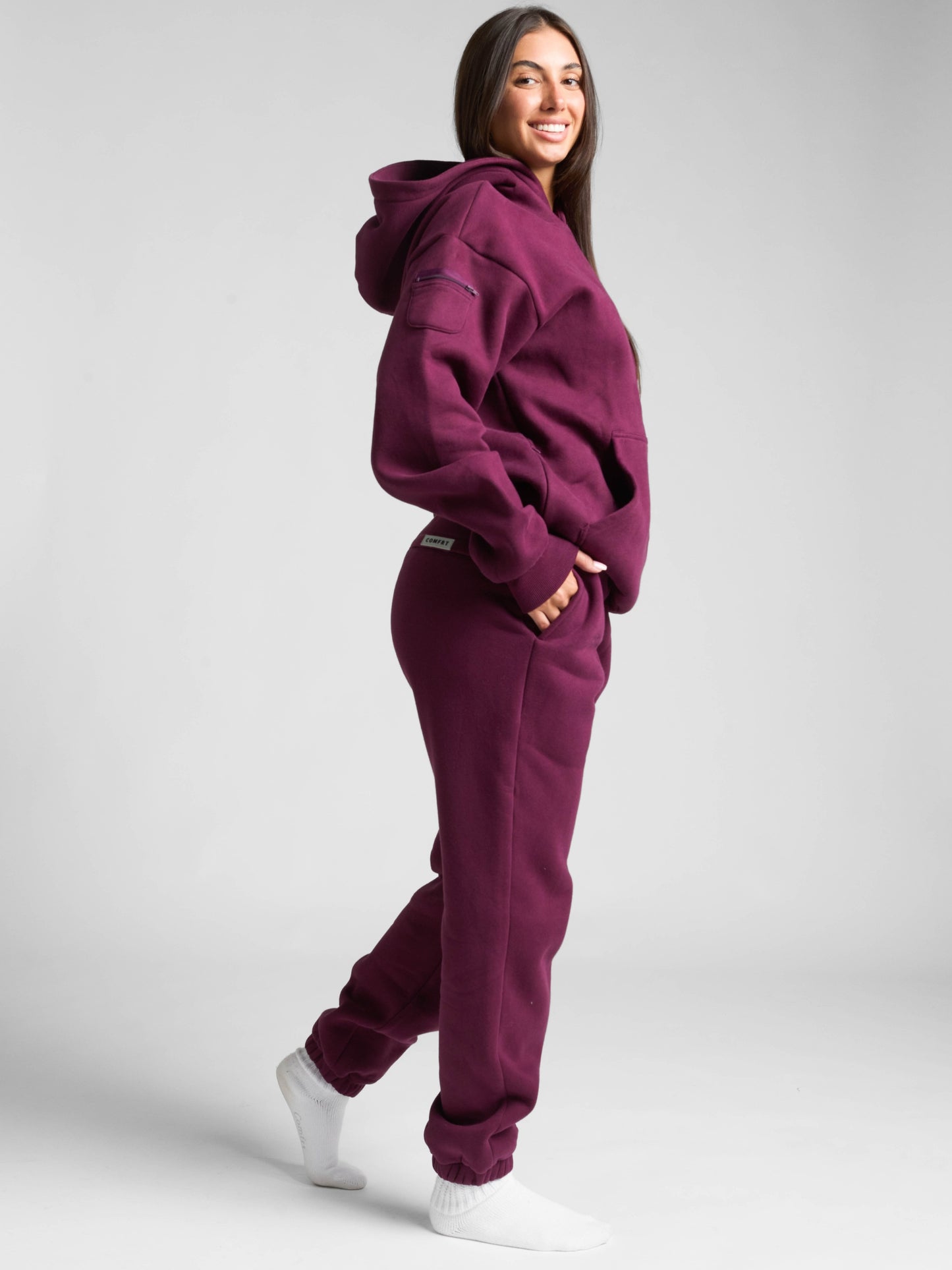 Plum / F