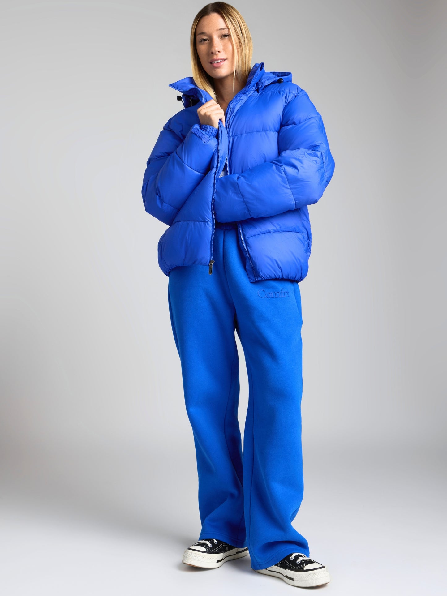 Electric Blue / F