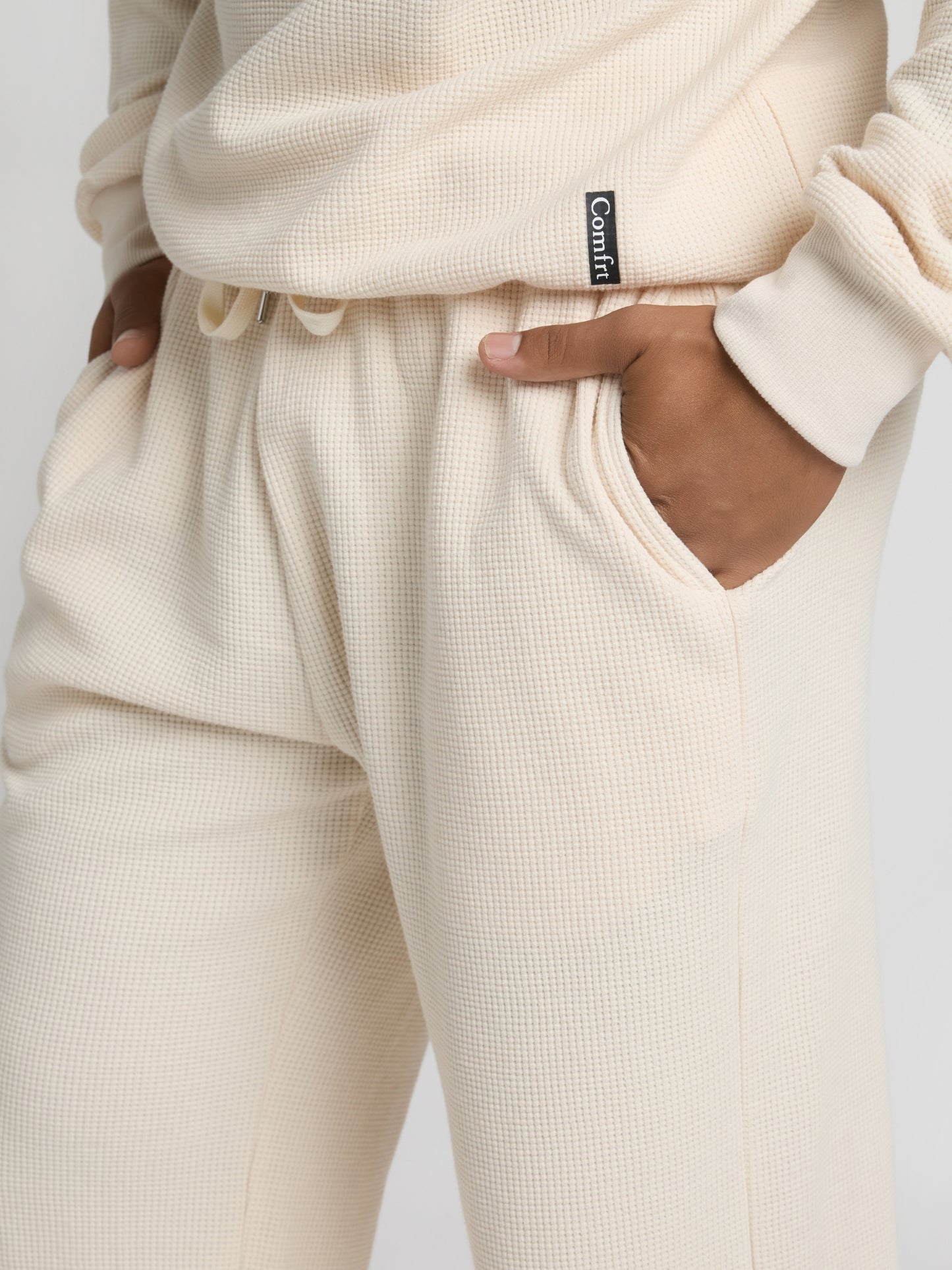Ivory / M