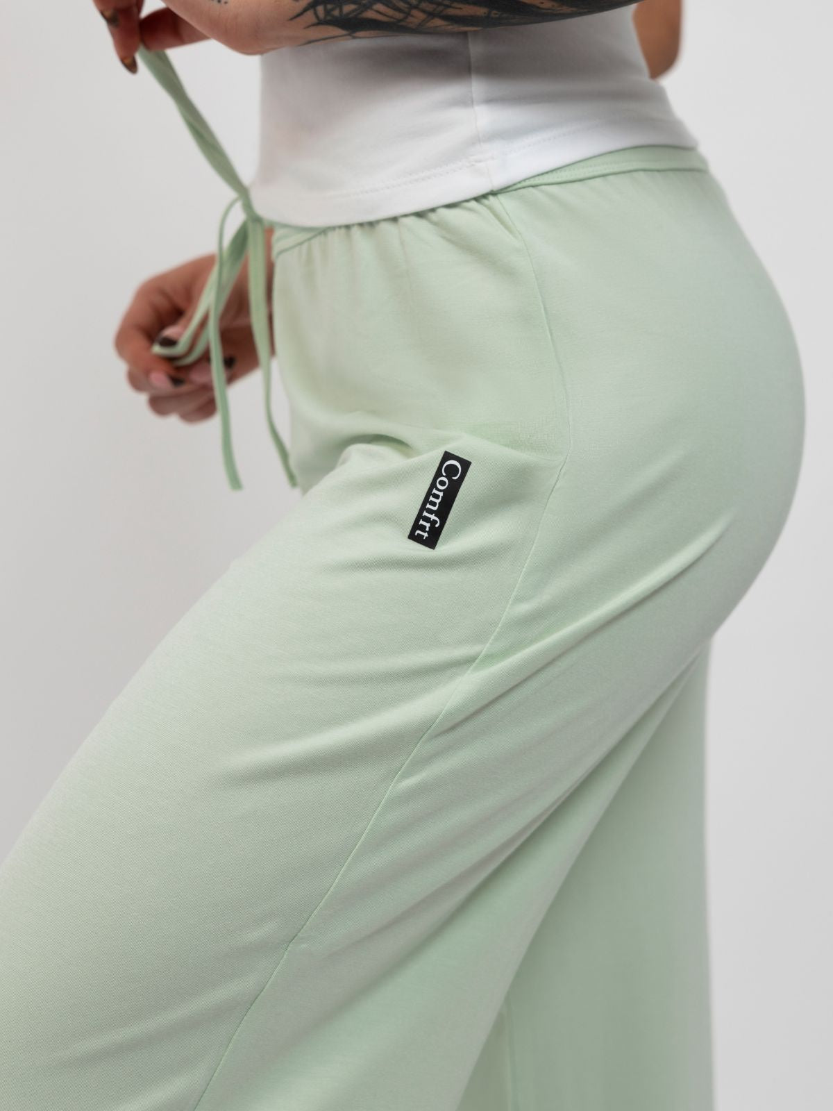 Mint / F