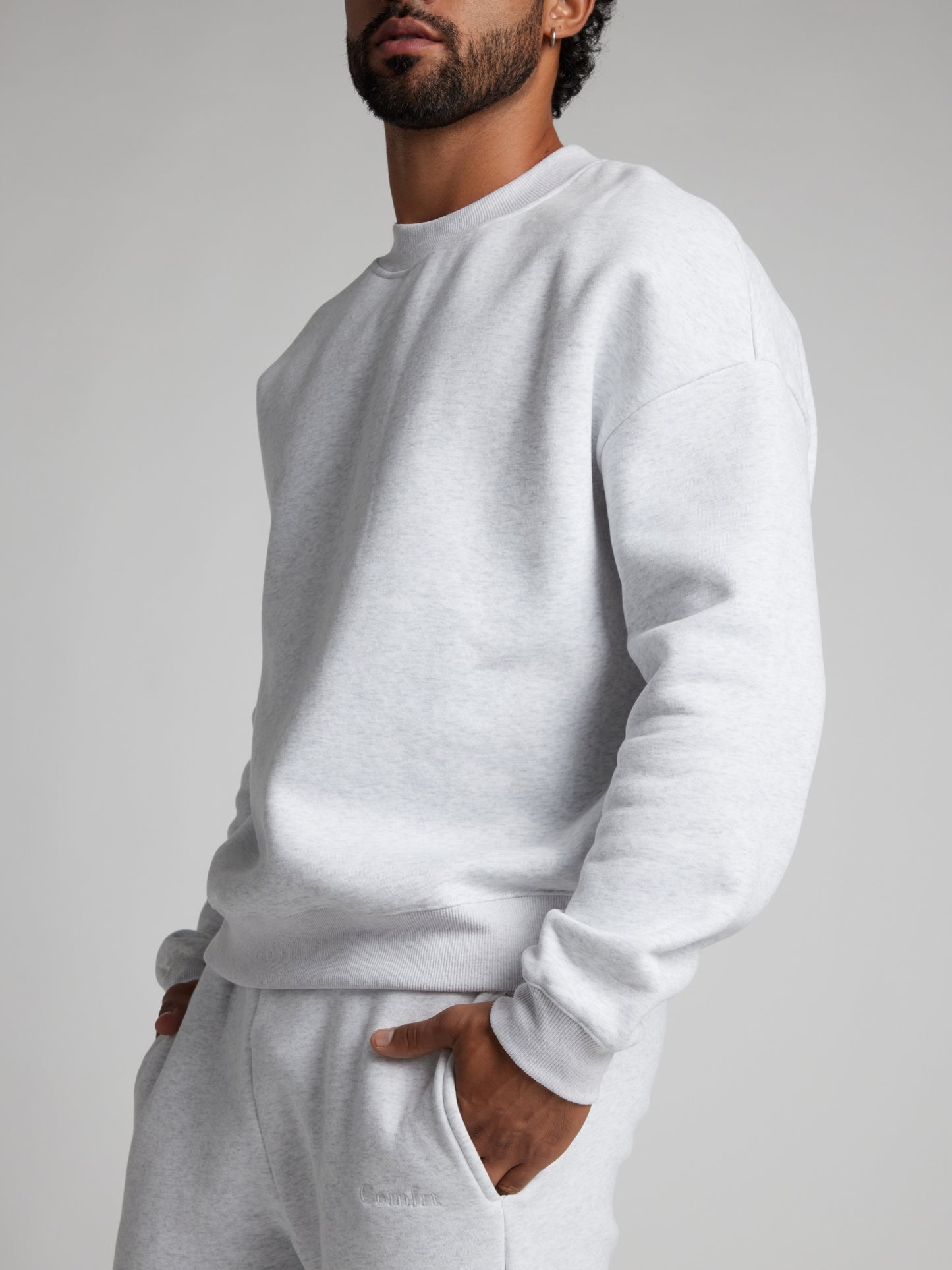 Light Heather Grey / M