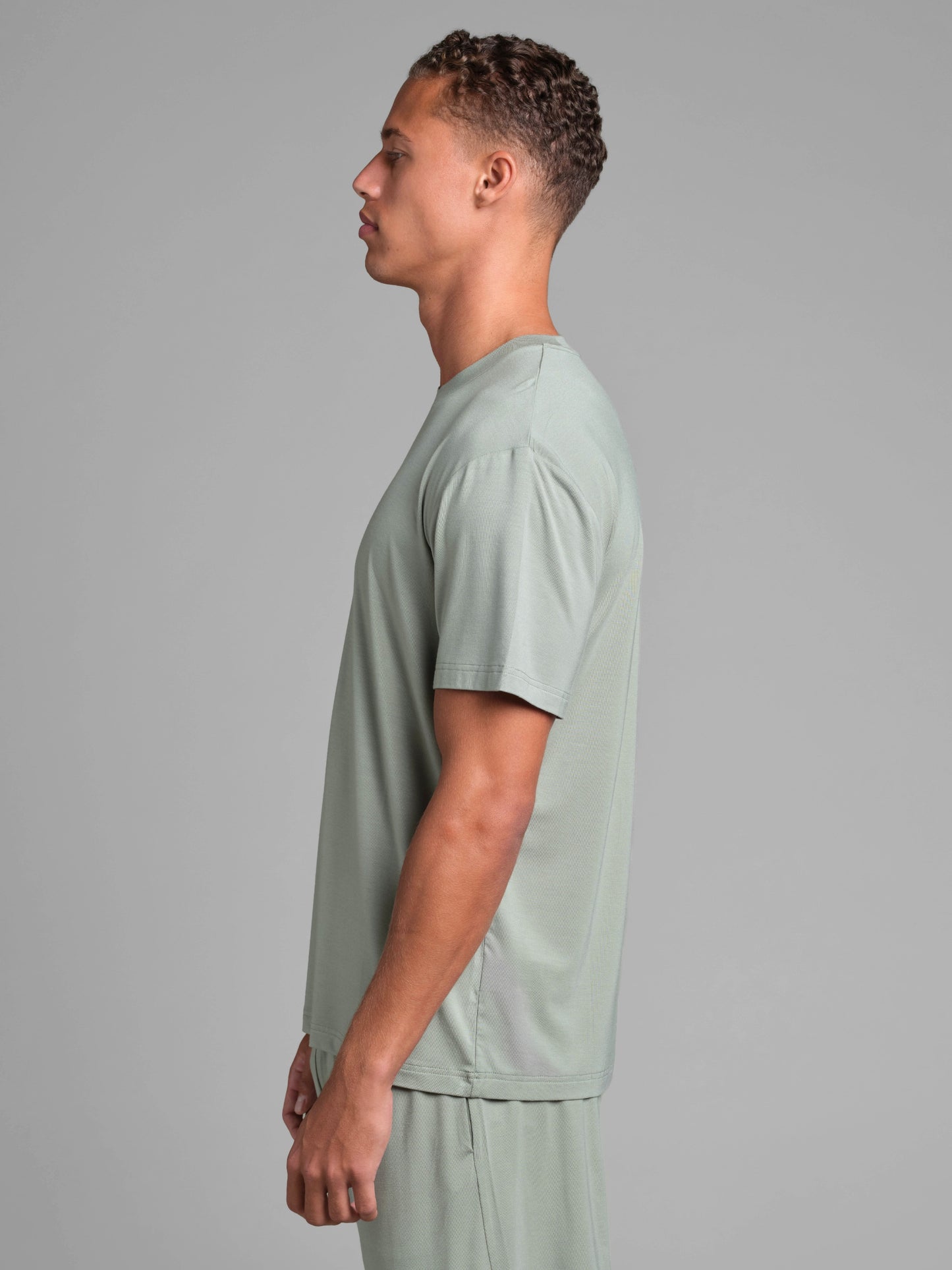 Sage Green / M