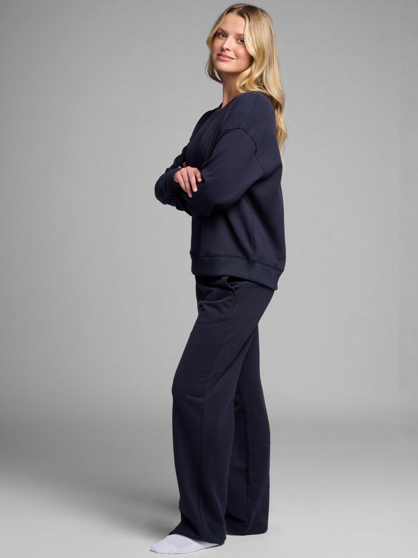 Navy / F