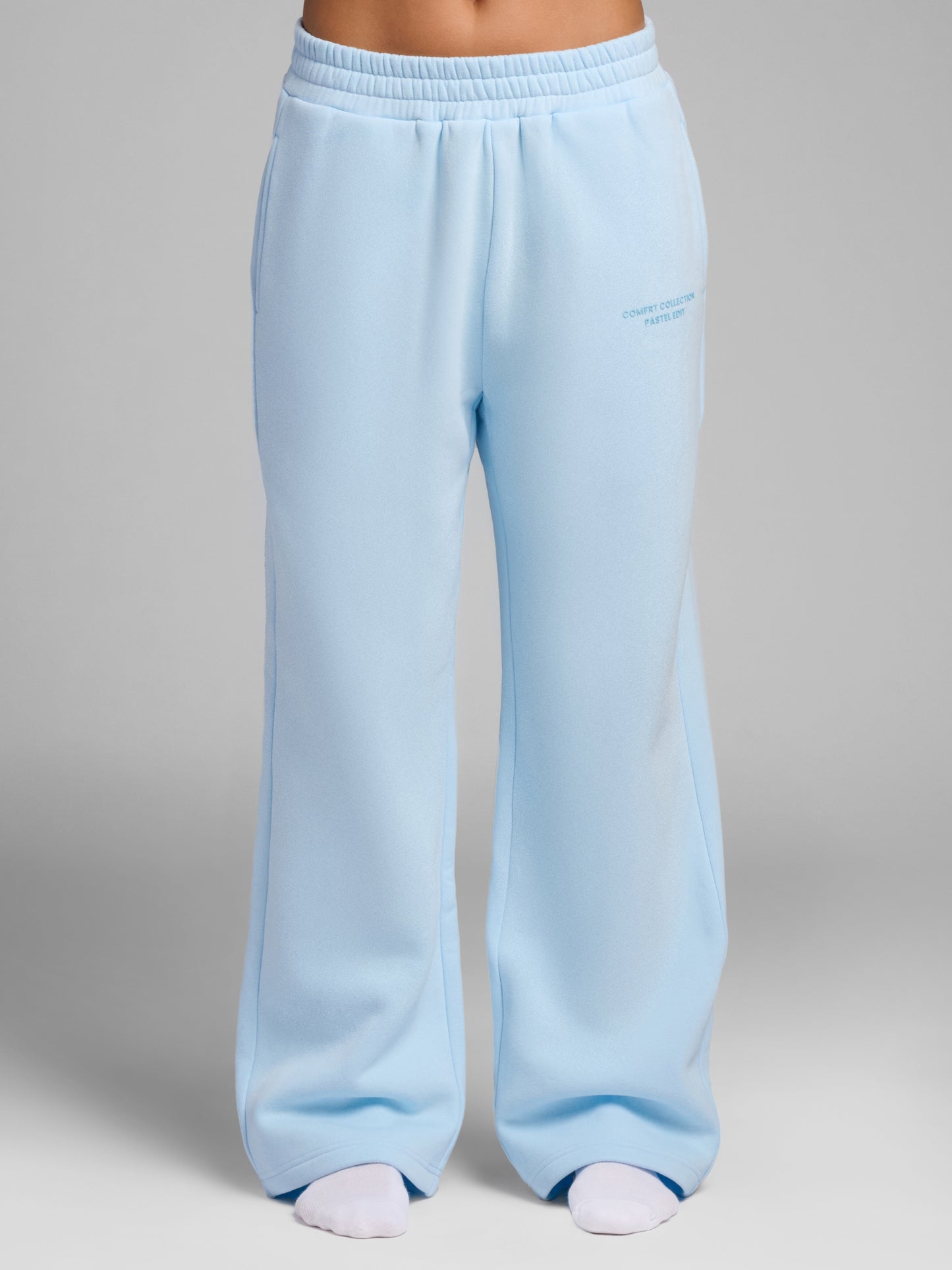Baby Blue / F