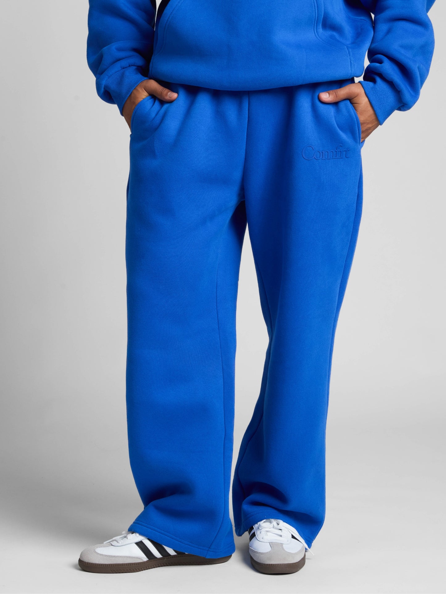 Cobalt Blue / M