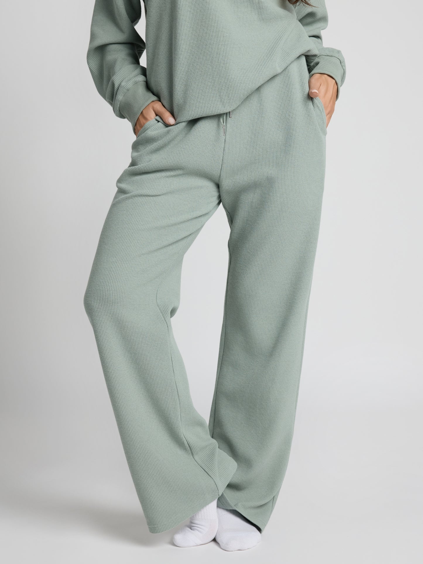 Sage Green / F
