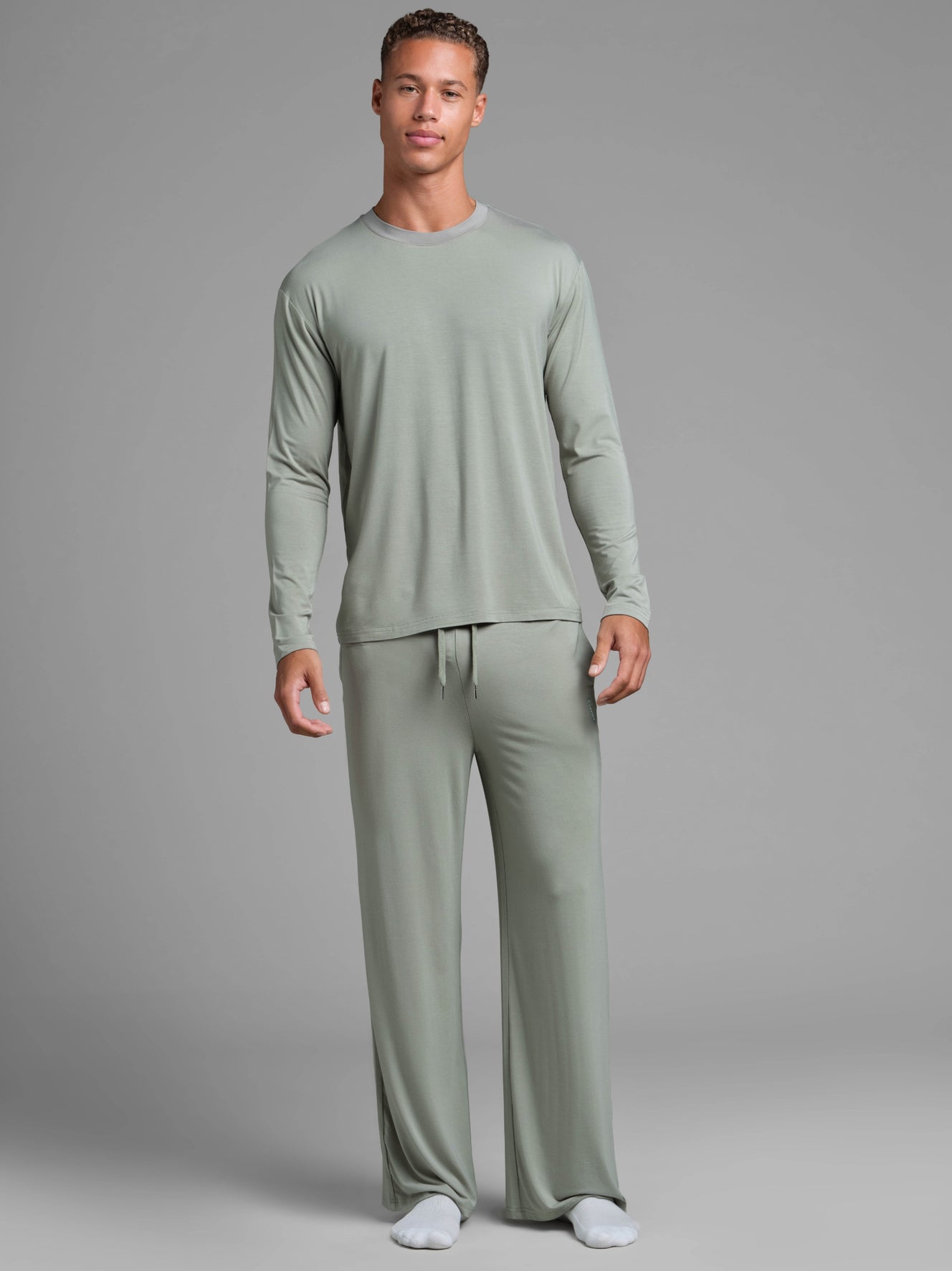 Sage Green / M