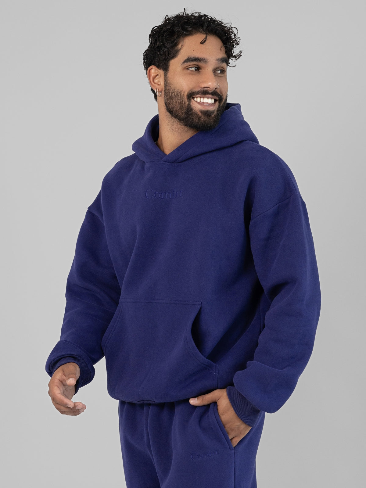 Indigo / M