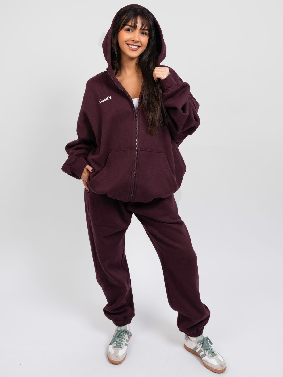 Maroon / F / Olivia