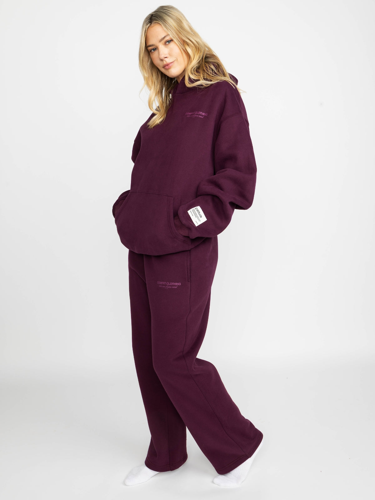 Plum / F