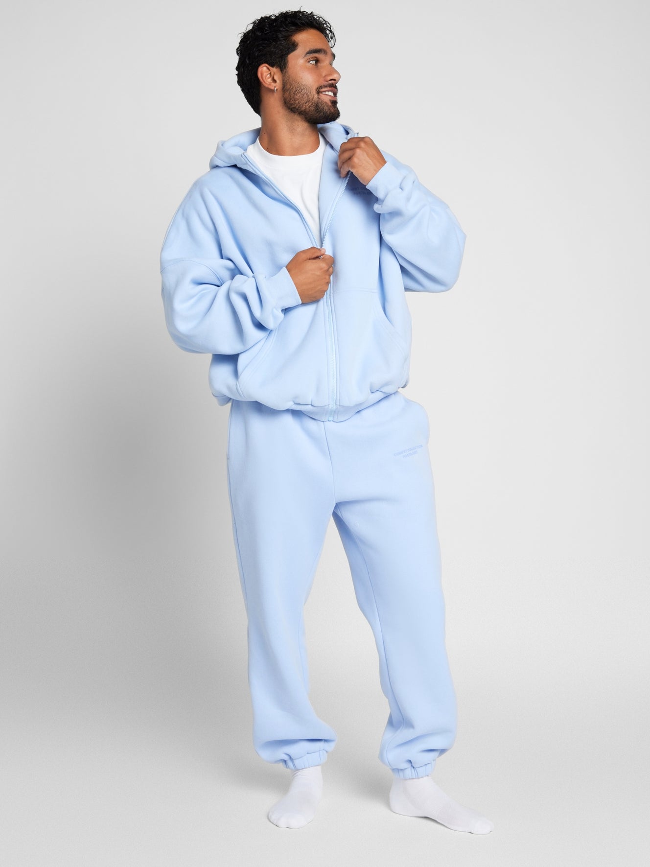 Periwinkle / M