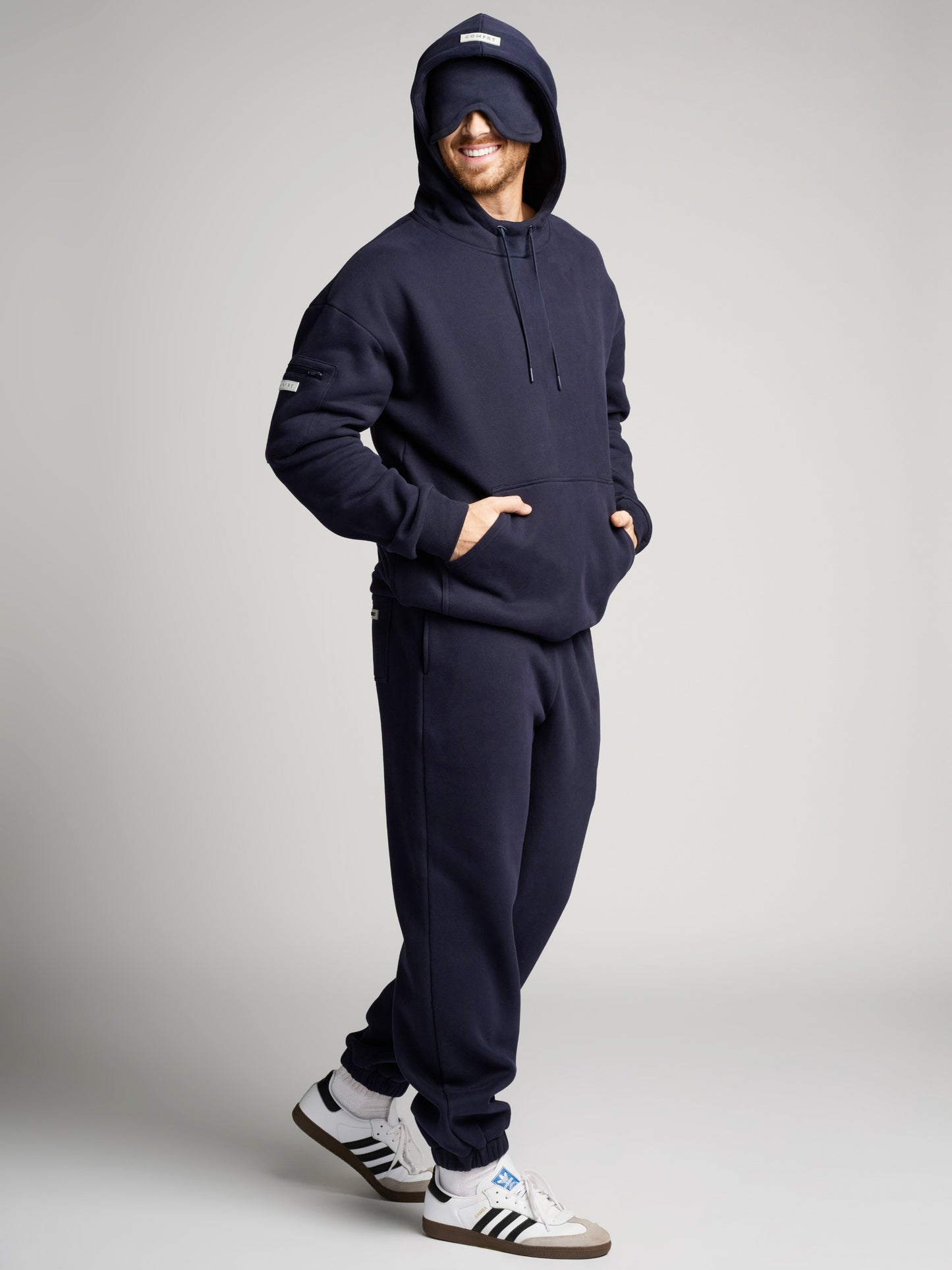 Navy / M