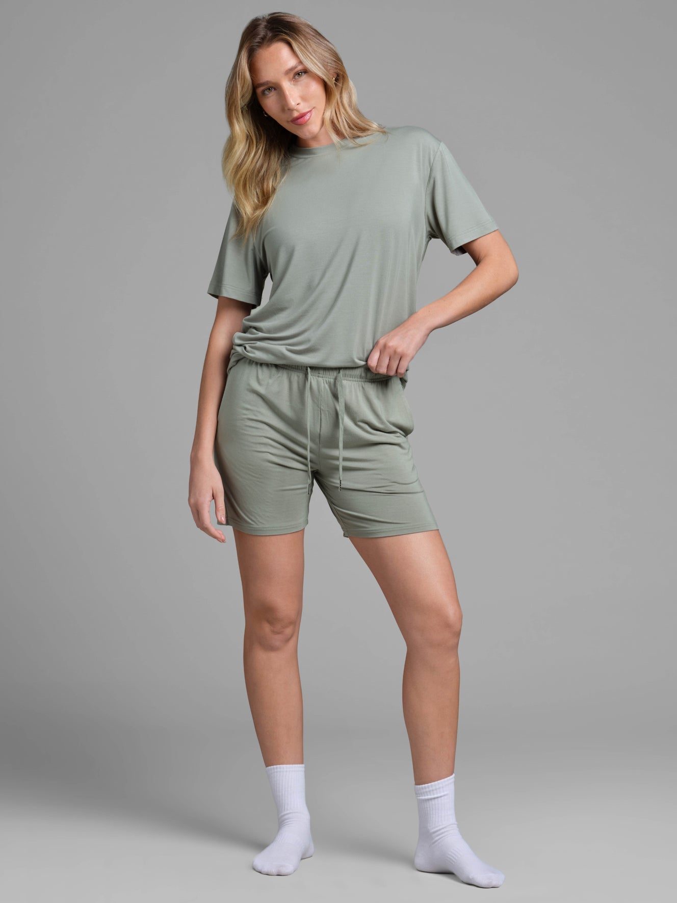 Sage Green / F