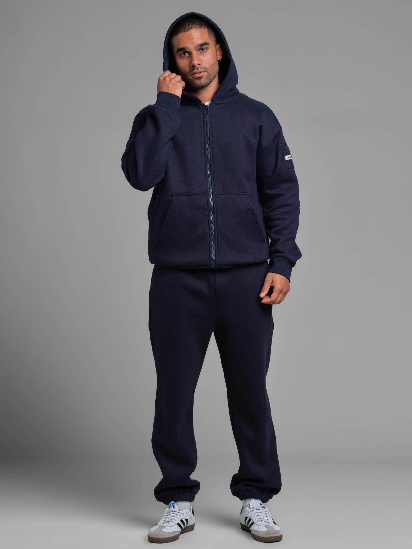 Navy / M