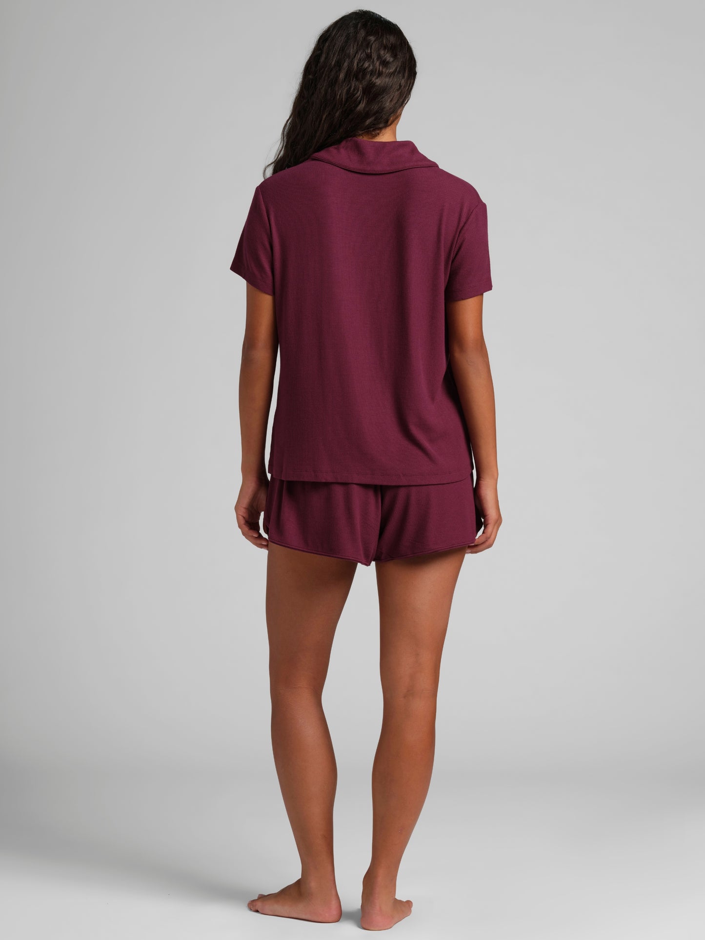 Plum / F