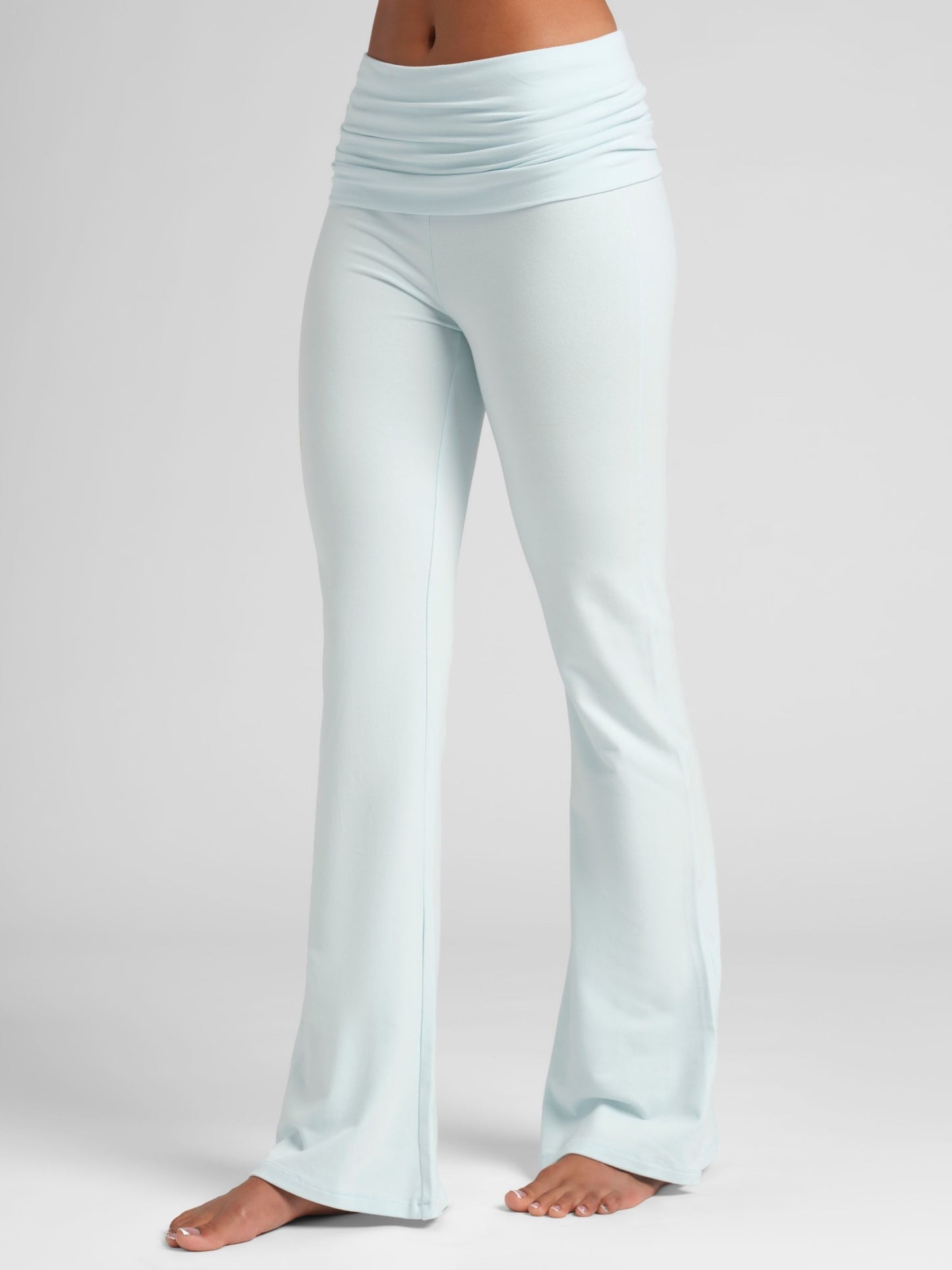 Powder Blue / F