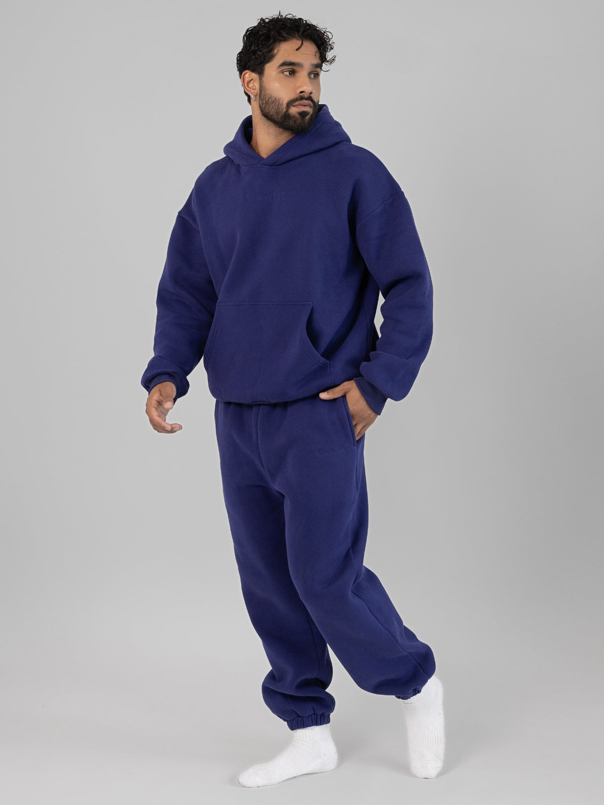 Indigo / M