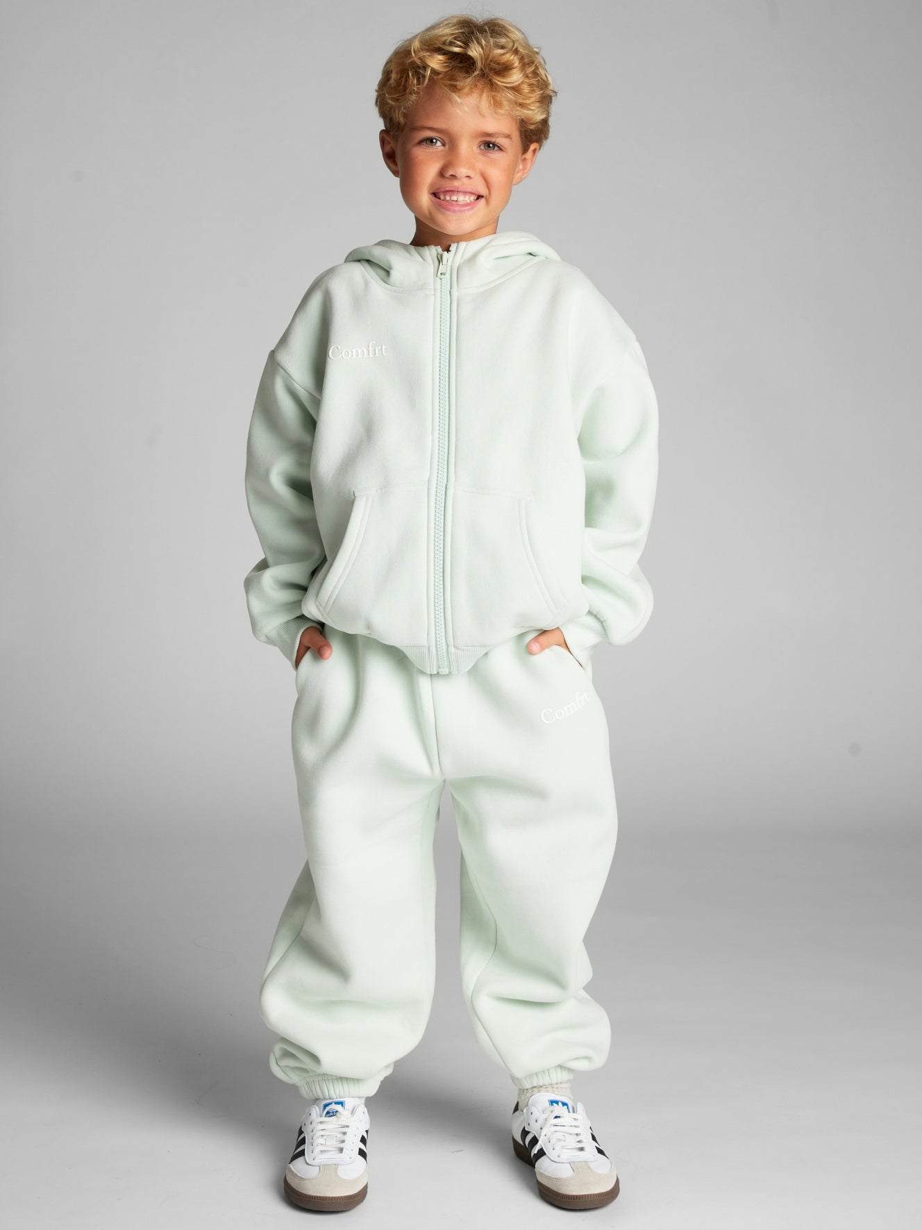 Pale Mint / Joseph