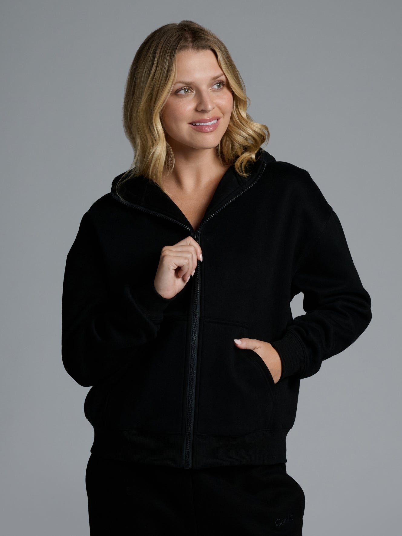 Onyx Black / F
