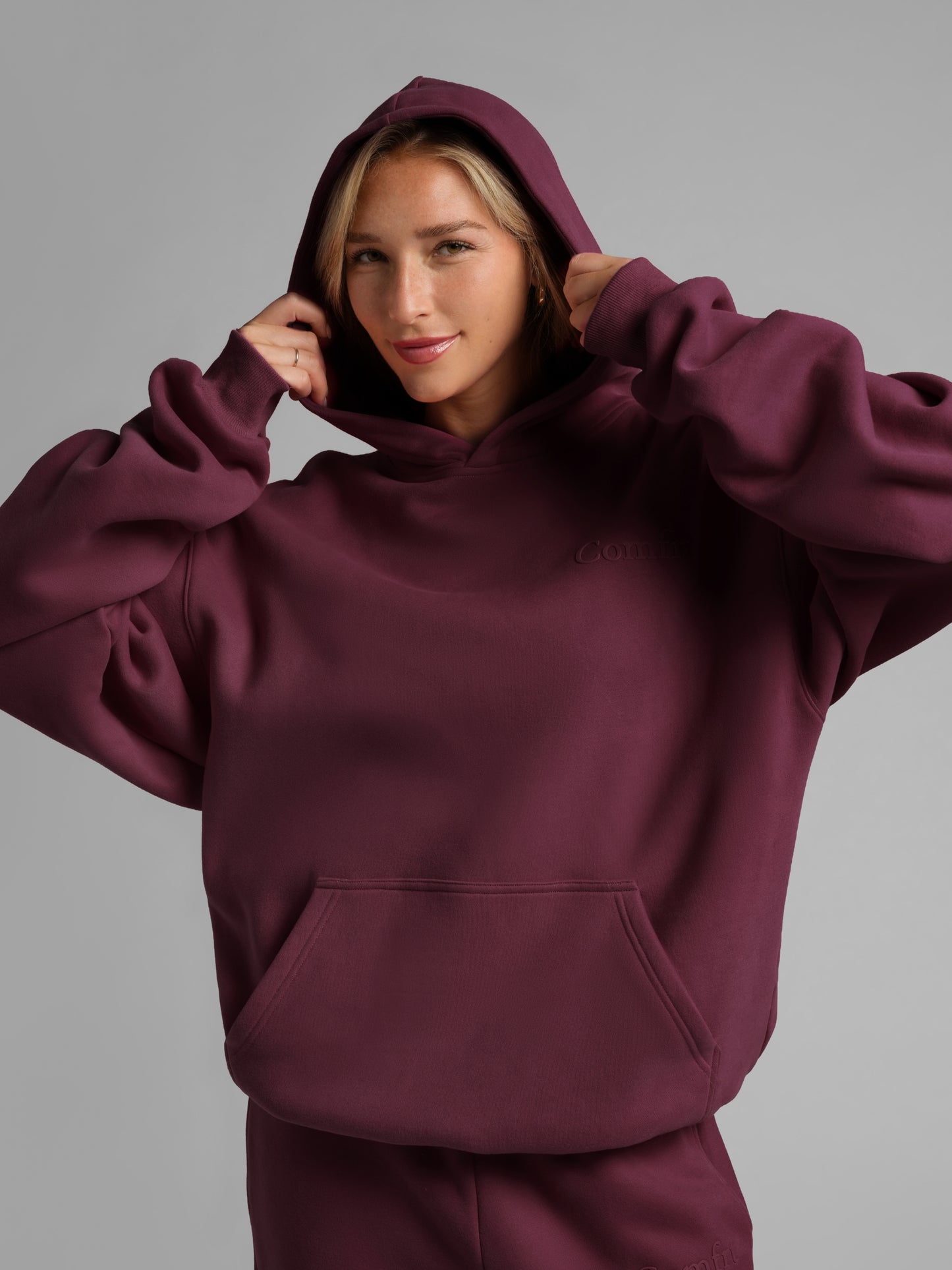 Maroon / F