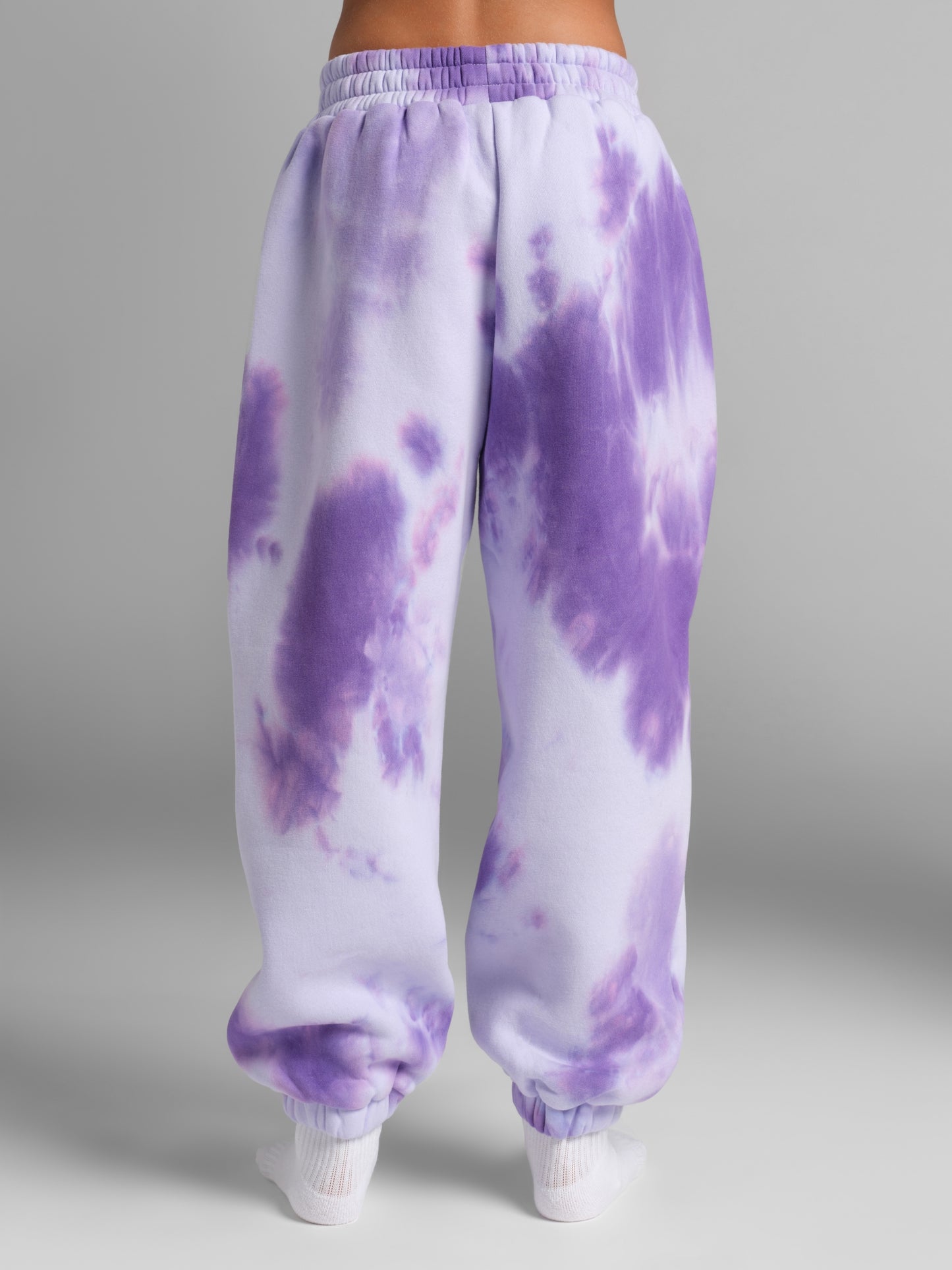 Lavender Cloud / Arina