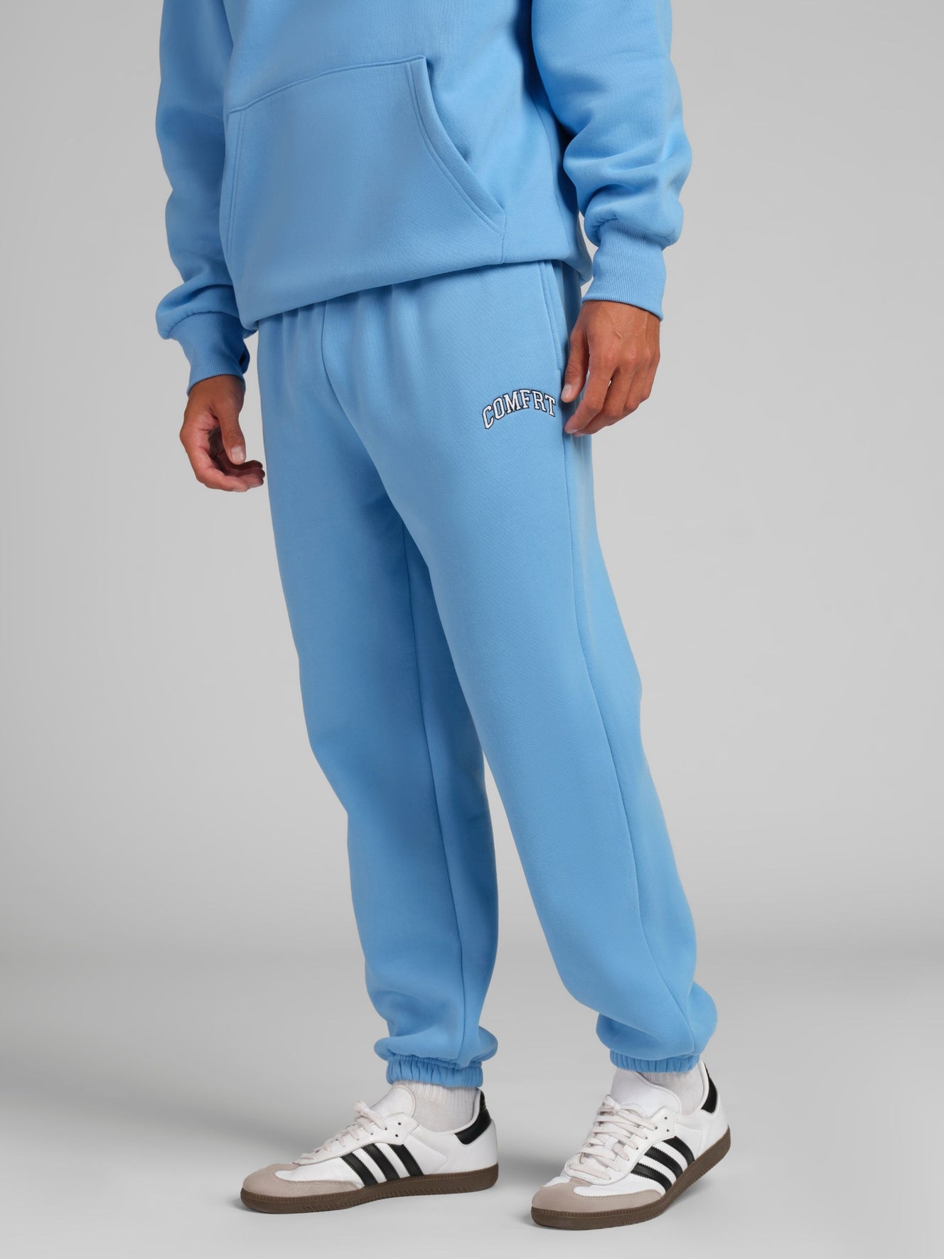 Paris Blue / M