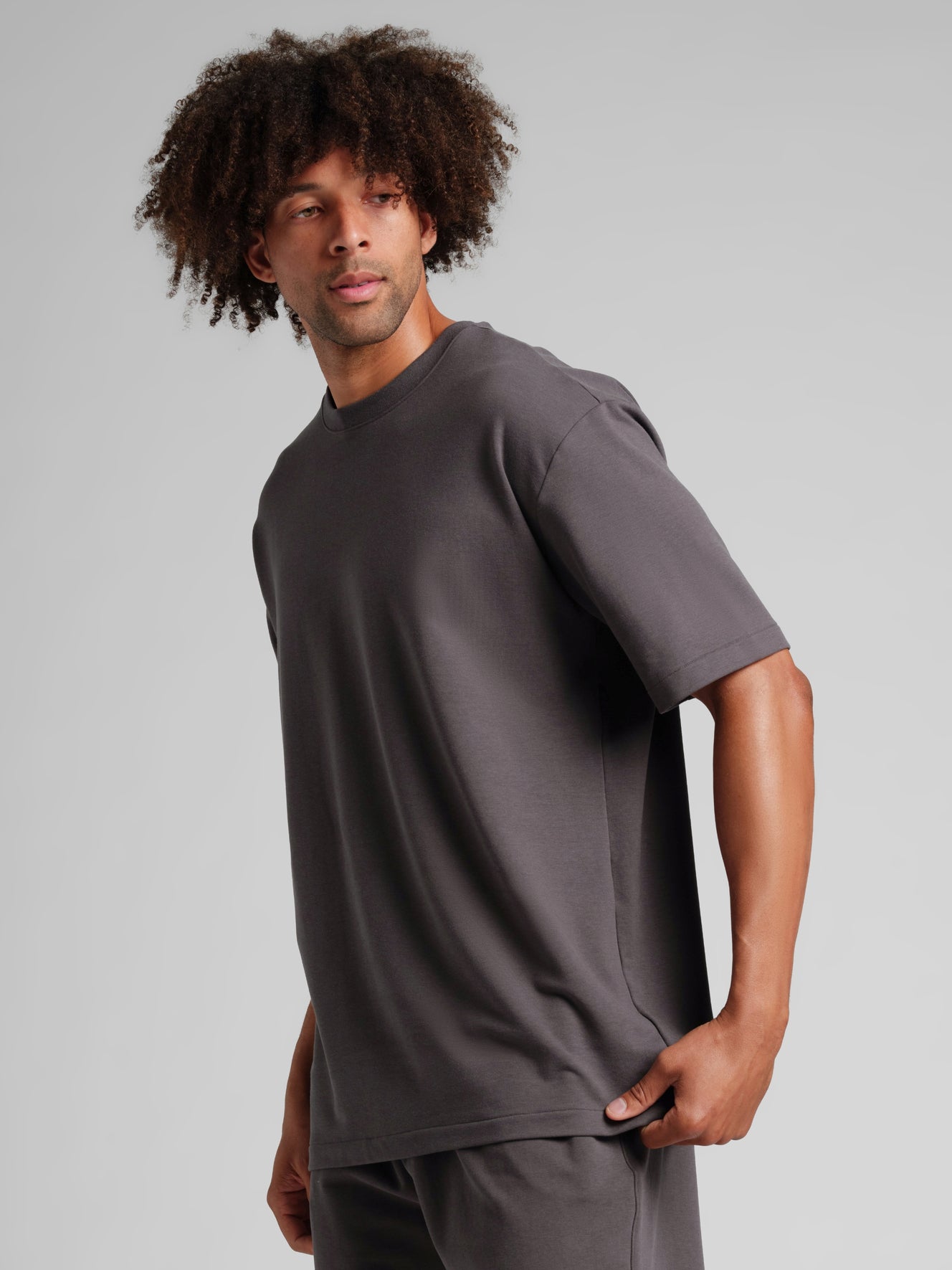 Steel Grey / M