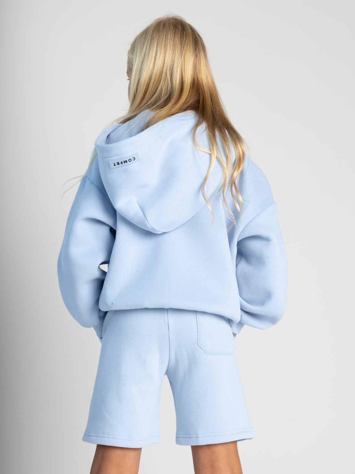 Periwinkle / Arina
