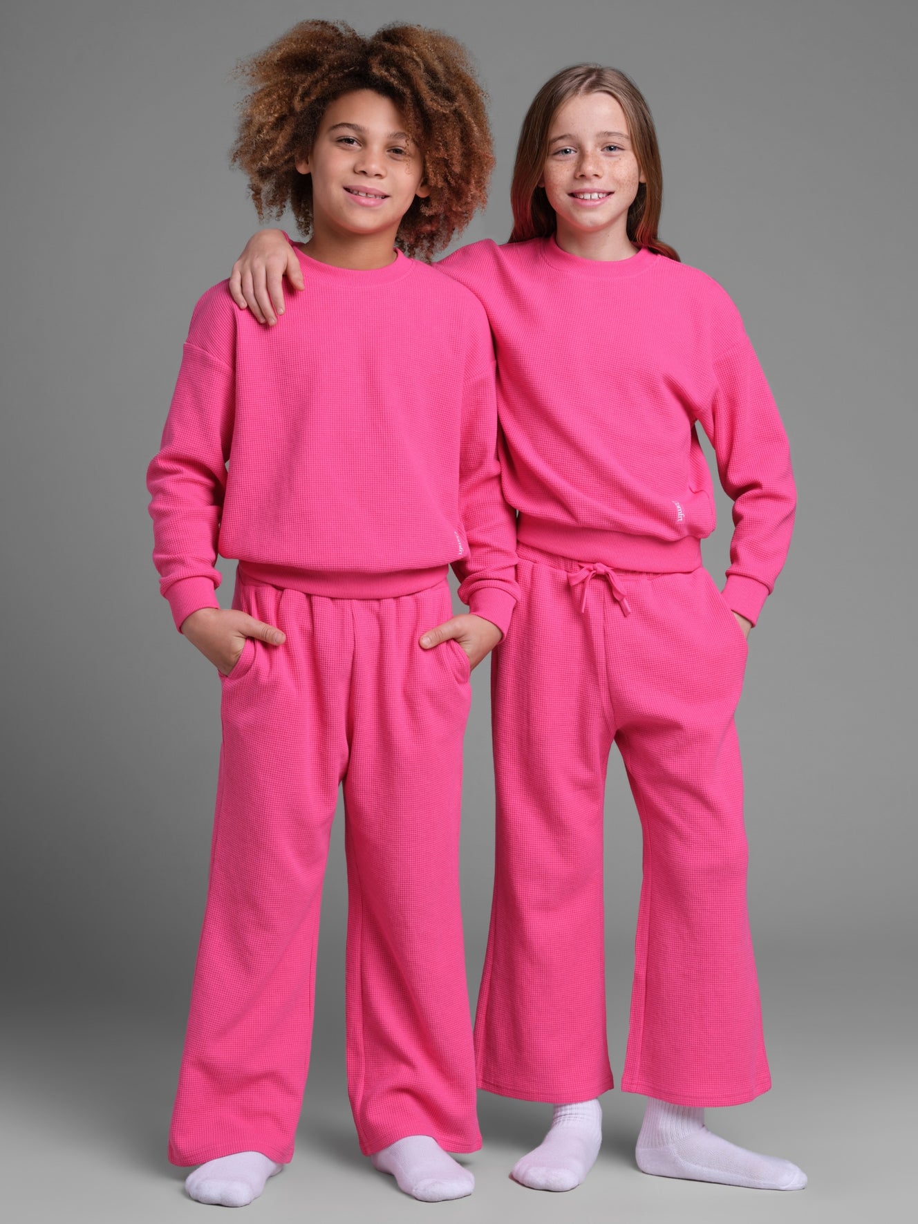 Hot Pink / Logan