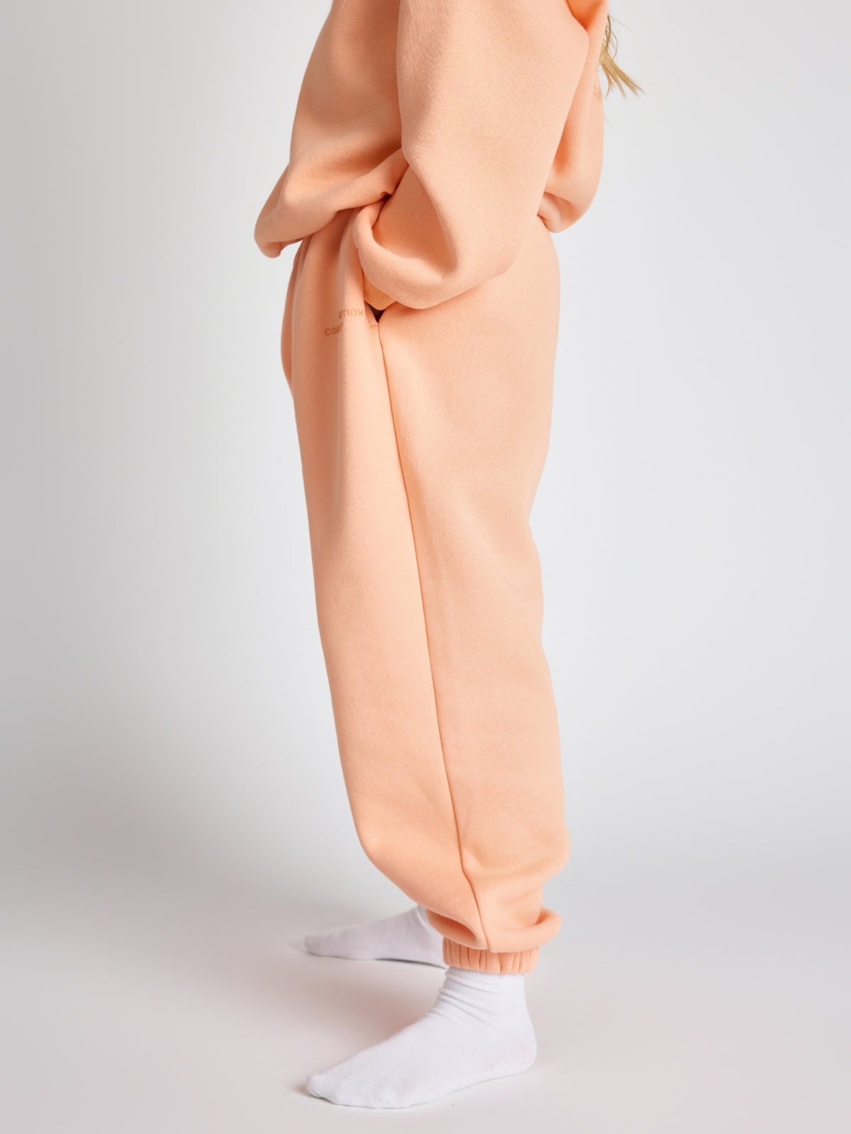 Creamsicle / Arina