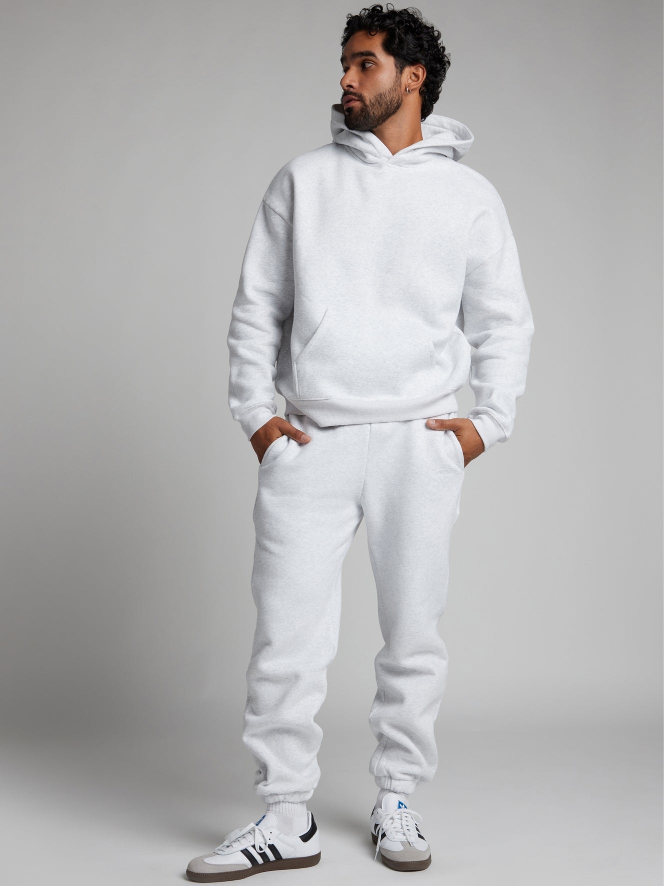 Light Heather Grey / M