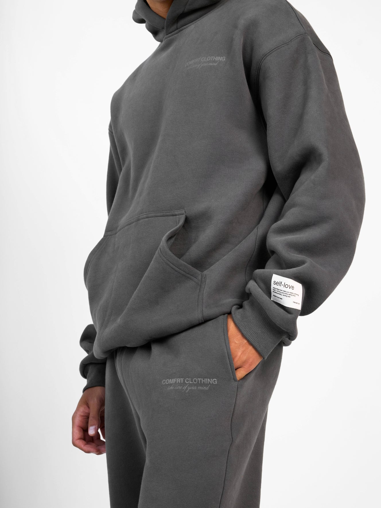 Steel Grey / M