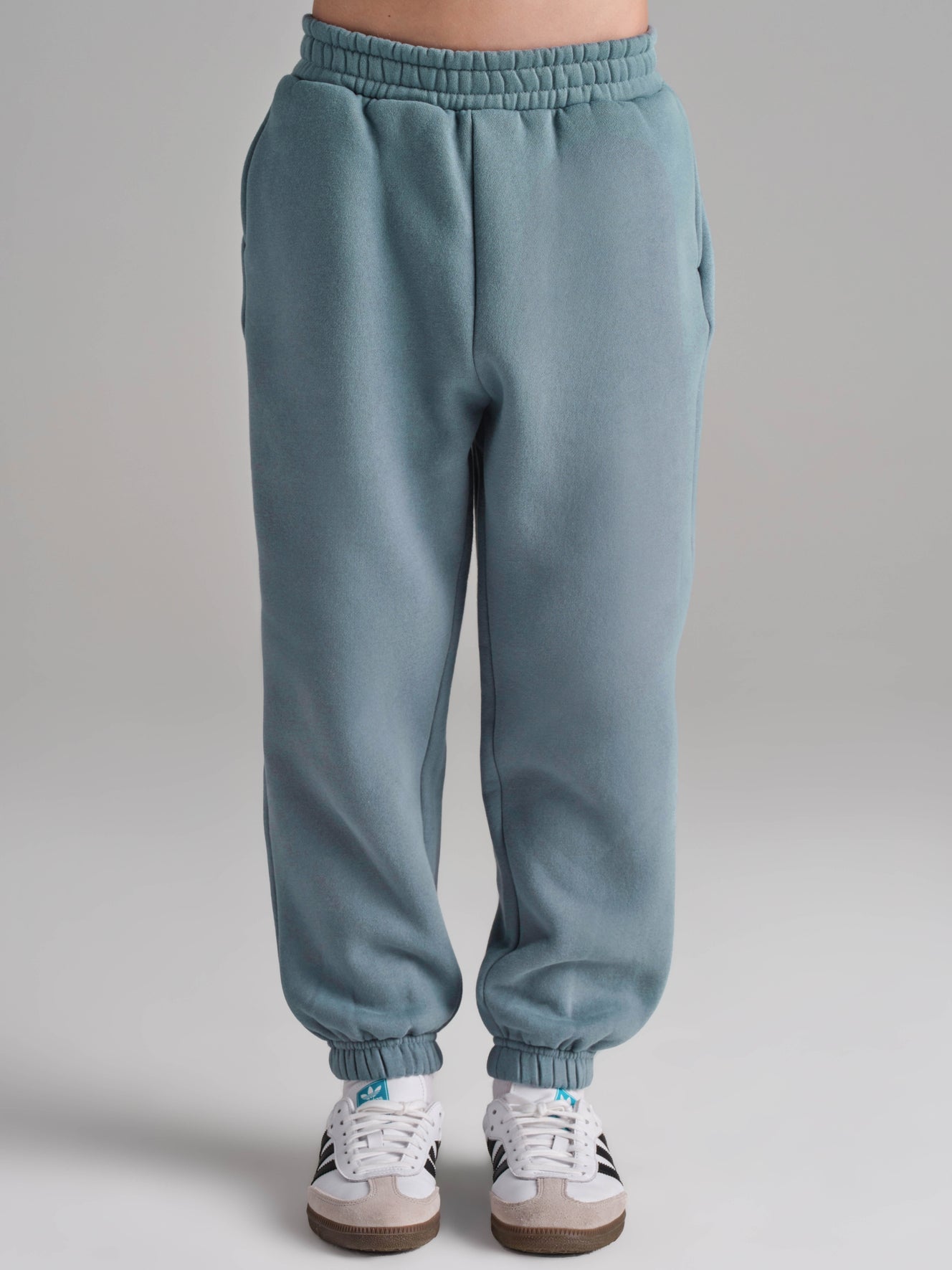 Sky / Raphaella