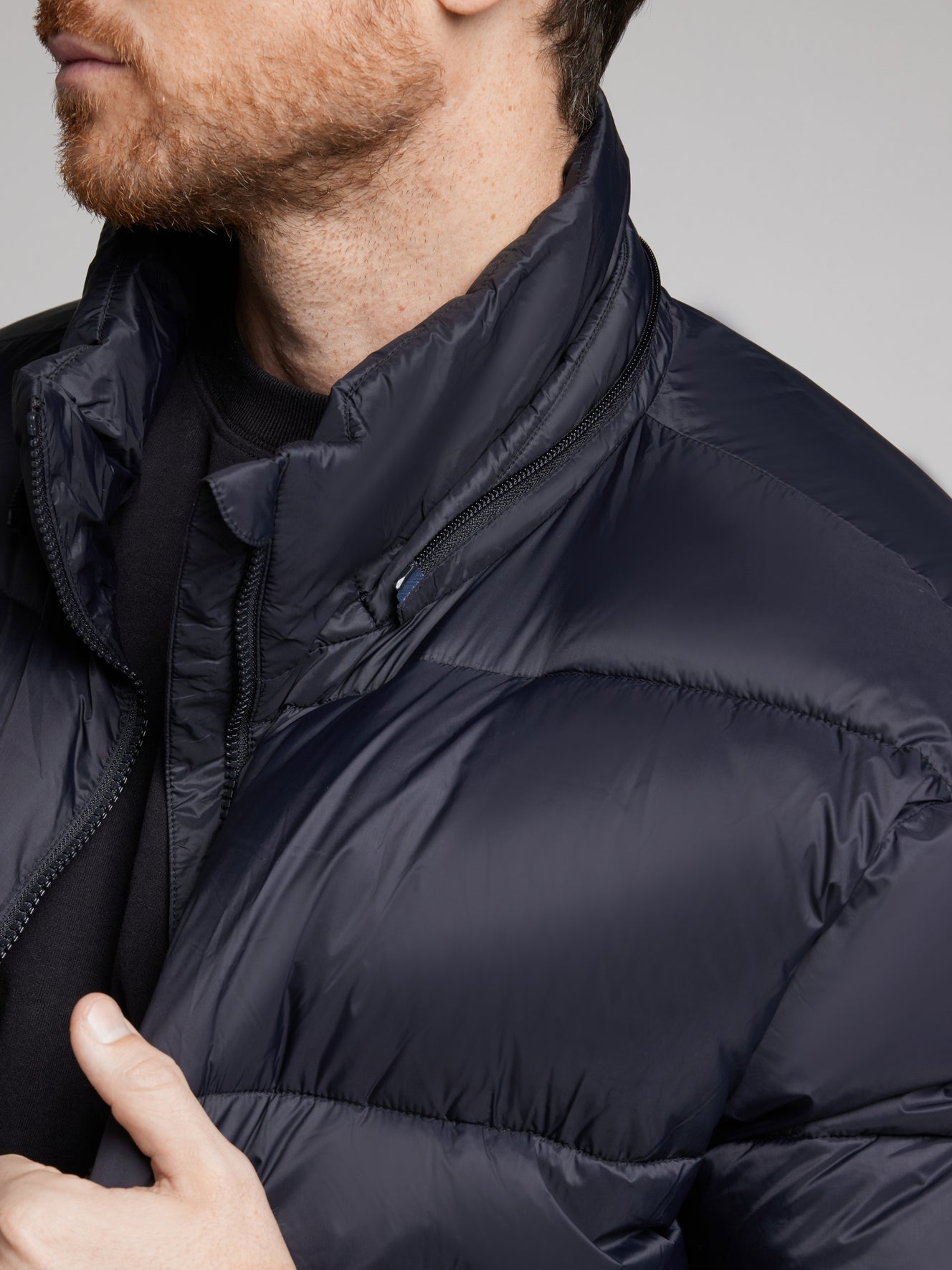 Onyx Black / M