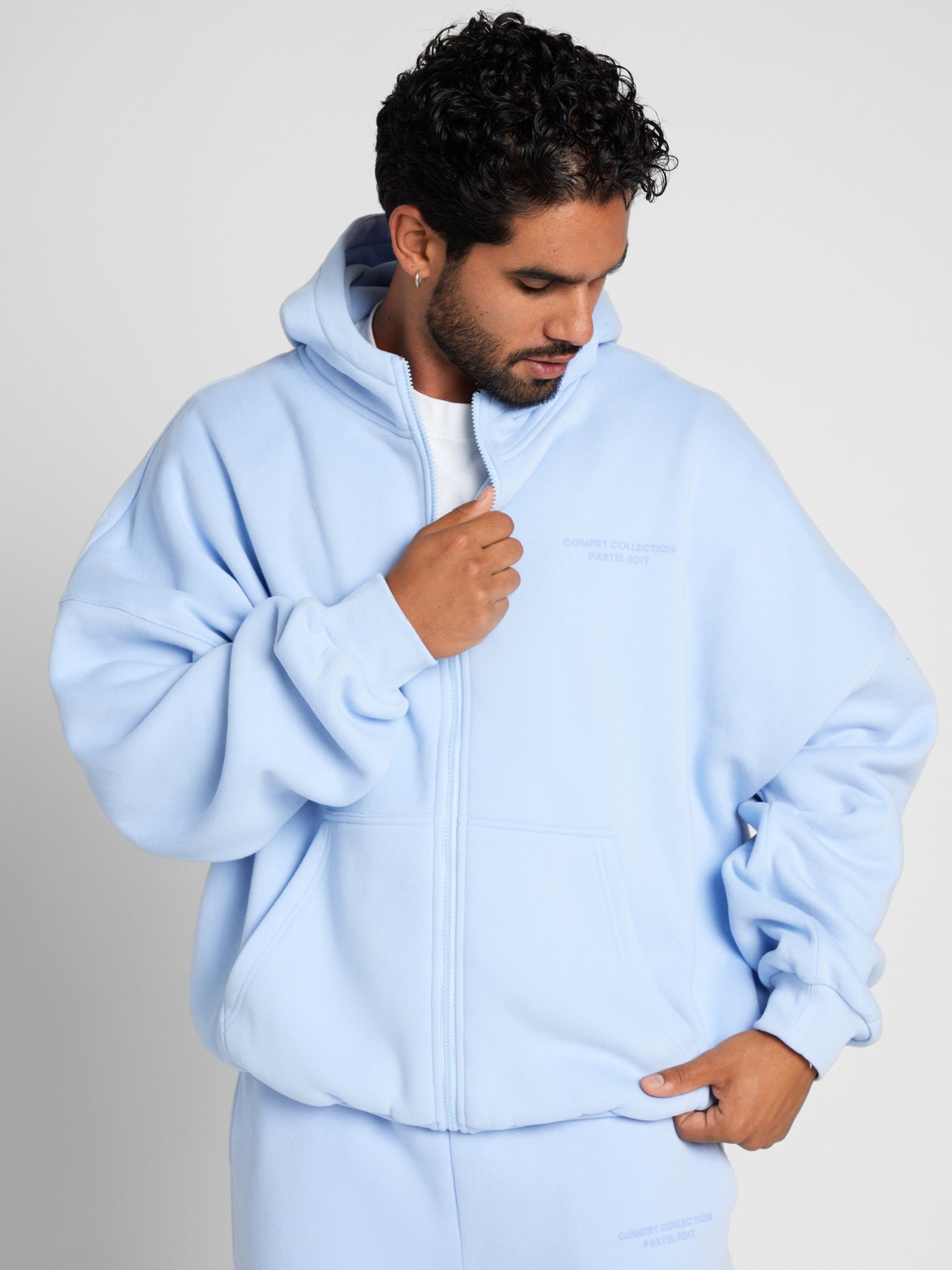 Periwinkle / M