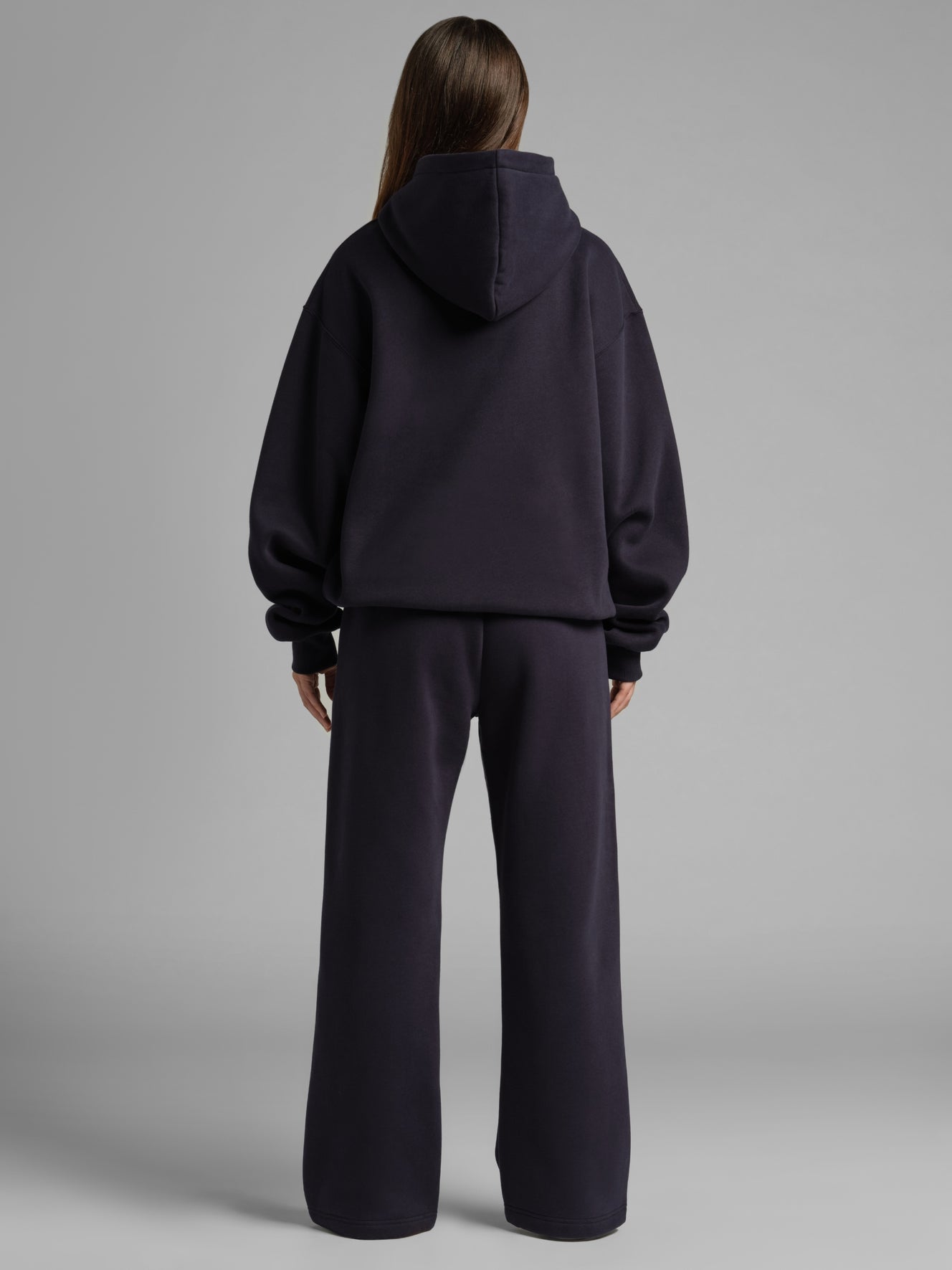 Navy / Nikki