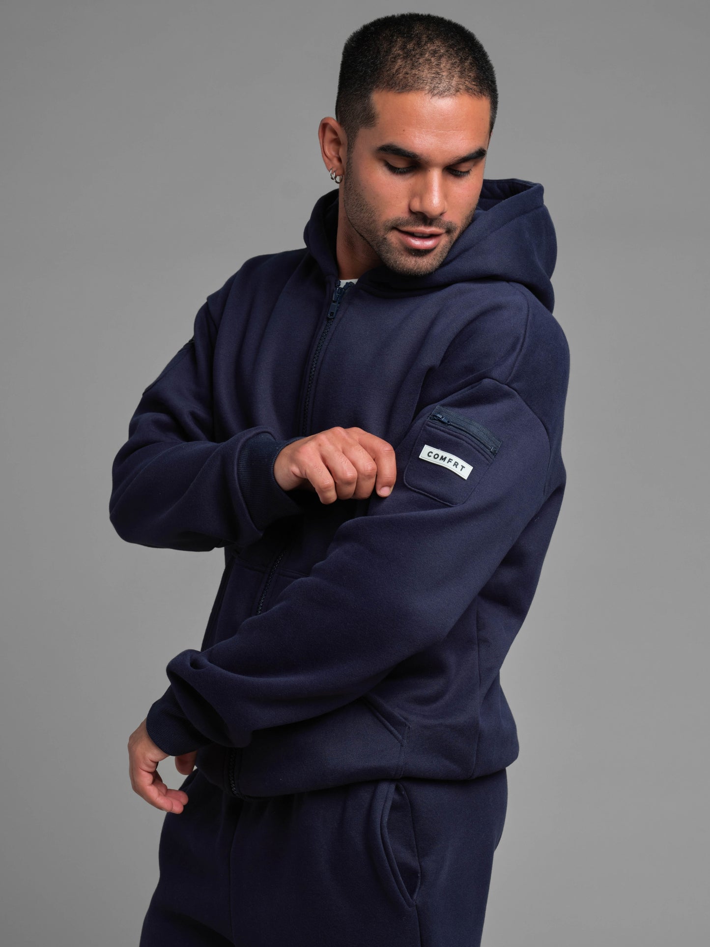 Navy / M