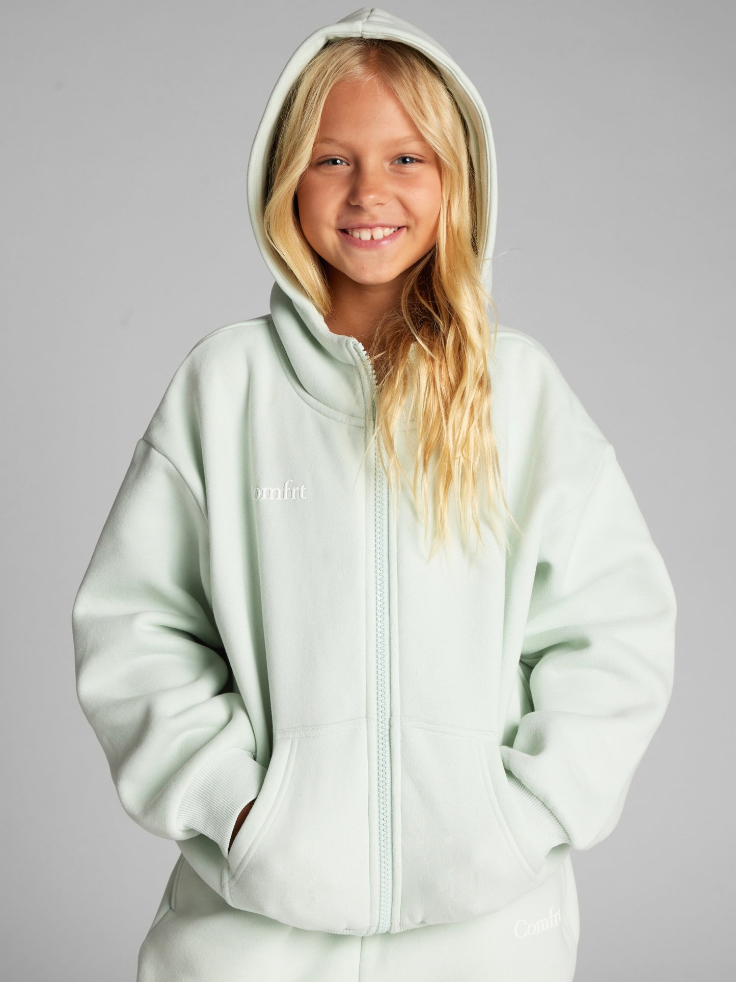 Pale Mint / Arina