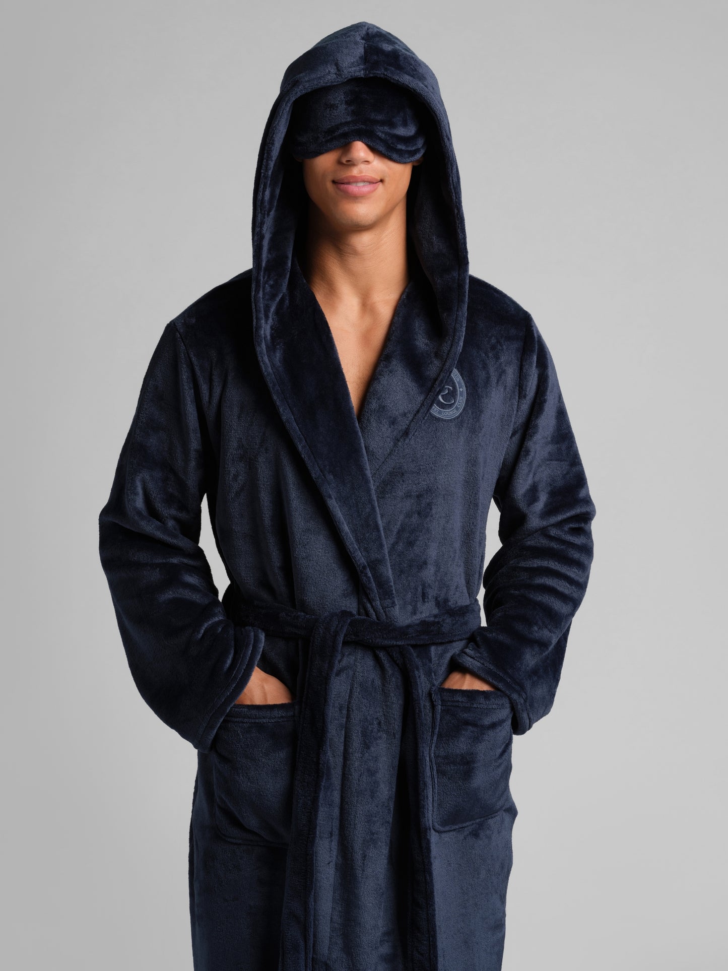 Navy / M