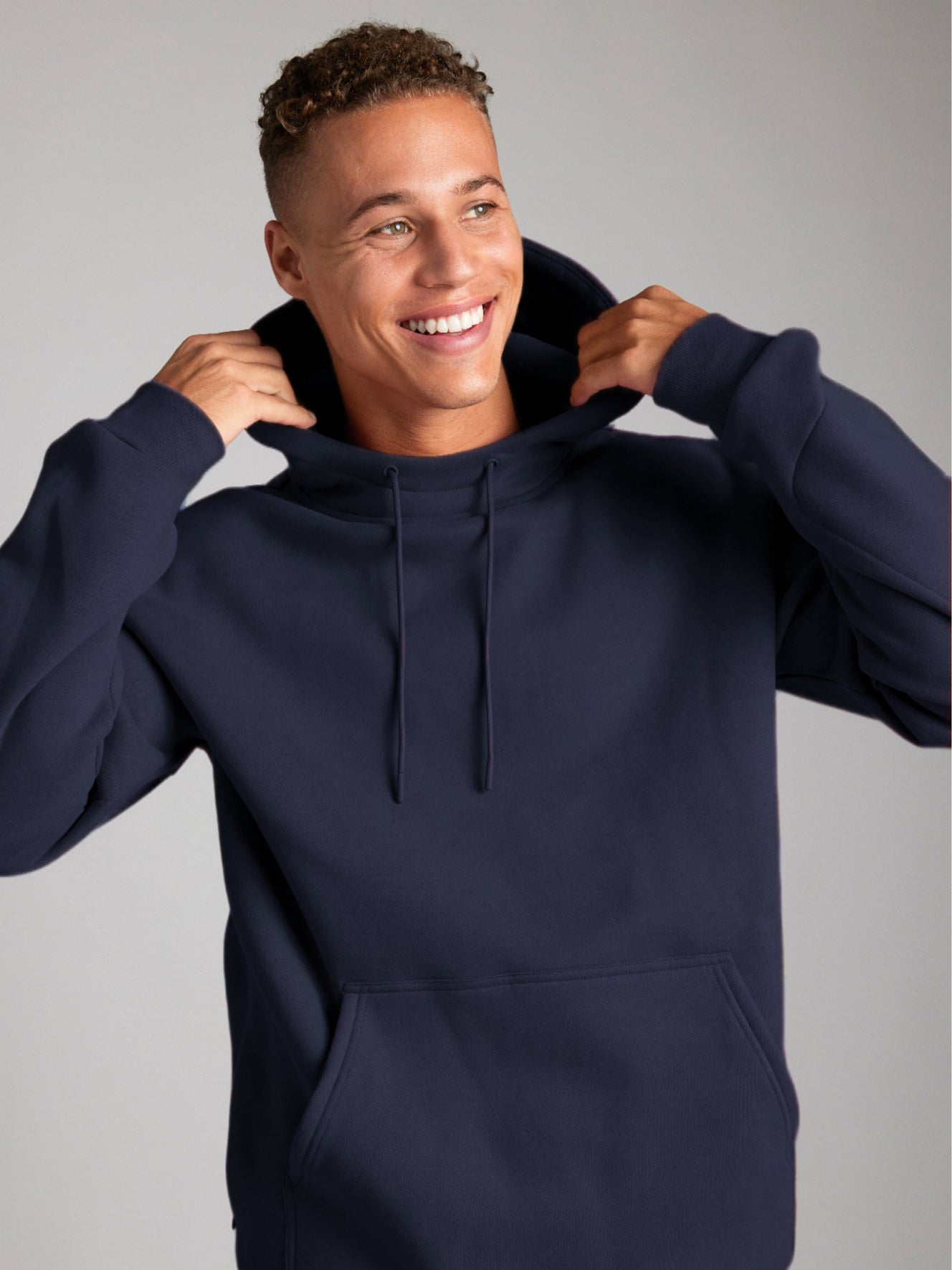 Navy / M